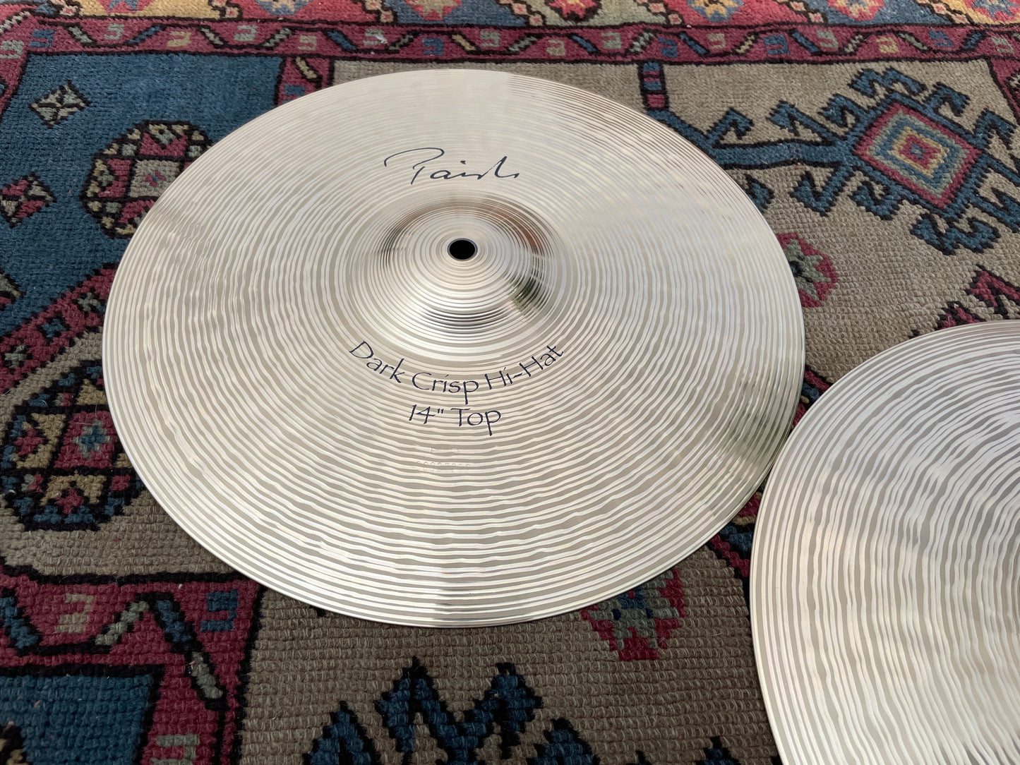14" Paiste Signature Dark Crisp Cymbal Hi-Hat Cymbal Pair 884g/1478g