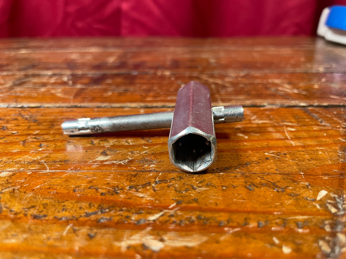 Vintage Ludwig Rail Consolette Hex Drum Key