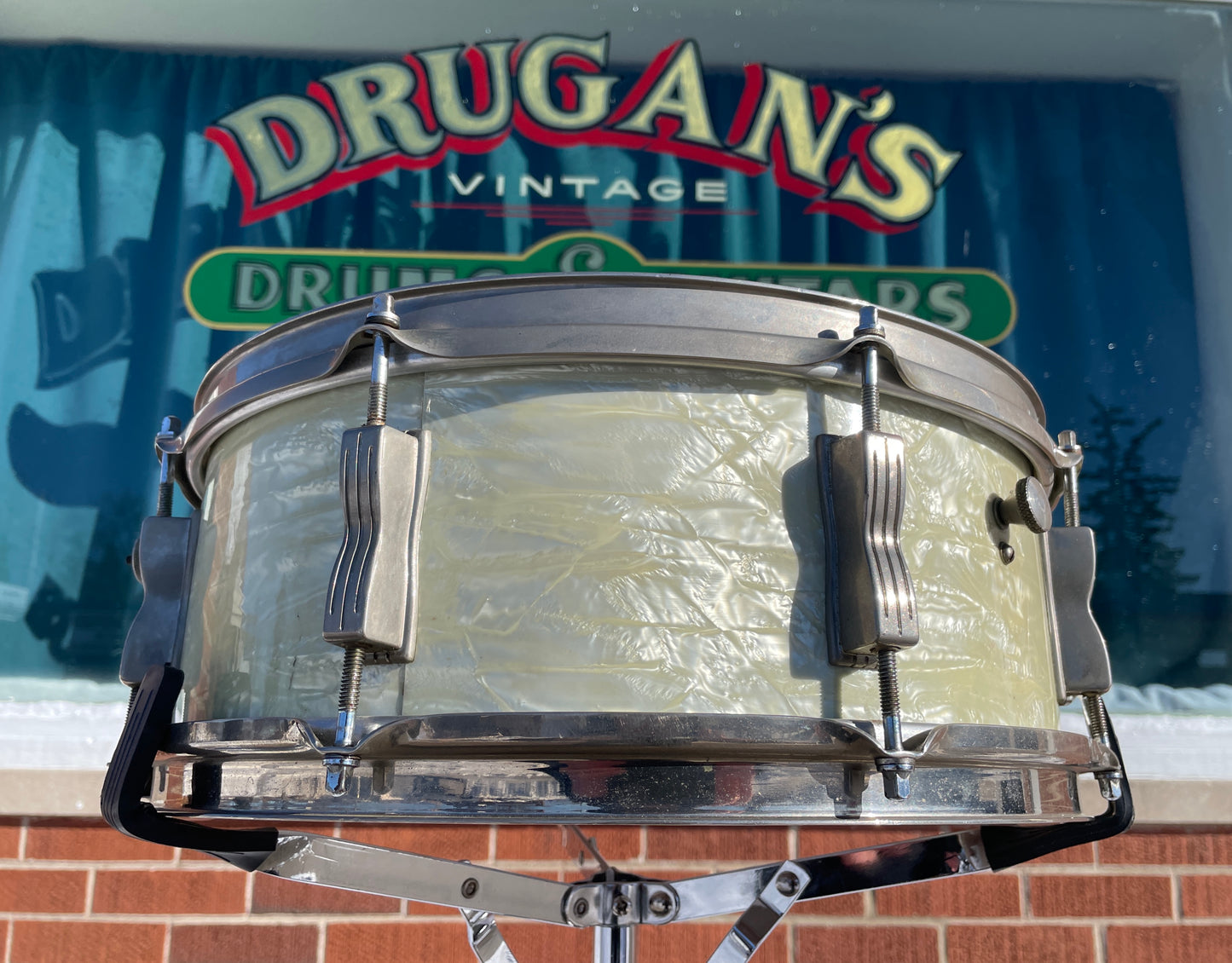 1959 Ludwig No. 900P Buddy Rich Super Classic 5.5x14 Snare Drum White Marine Pearl WMP