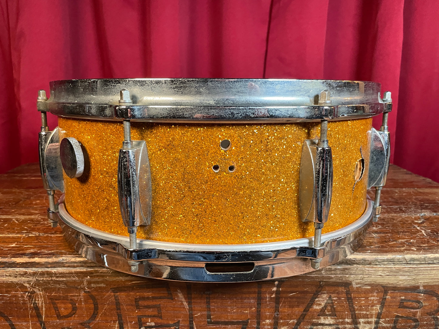 1960s Gretsch No. 4157 5.5x14 Snare Drum Gold Sparkle Round Badge