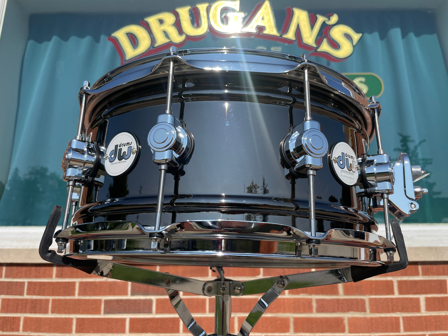 DW Design Series 6.5X14 Black Nickel Over Brass Snare Drum DDSD6514BNCR