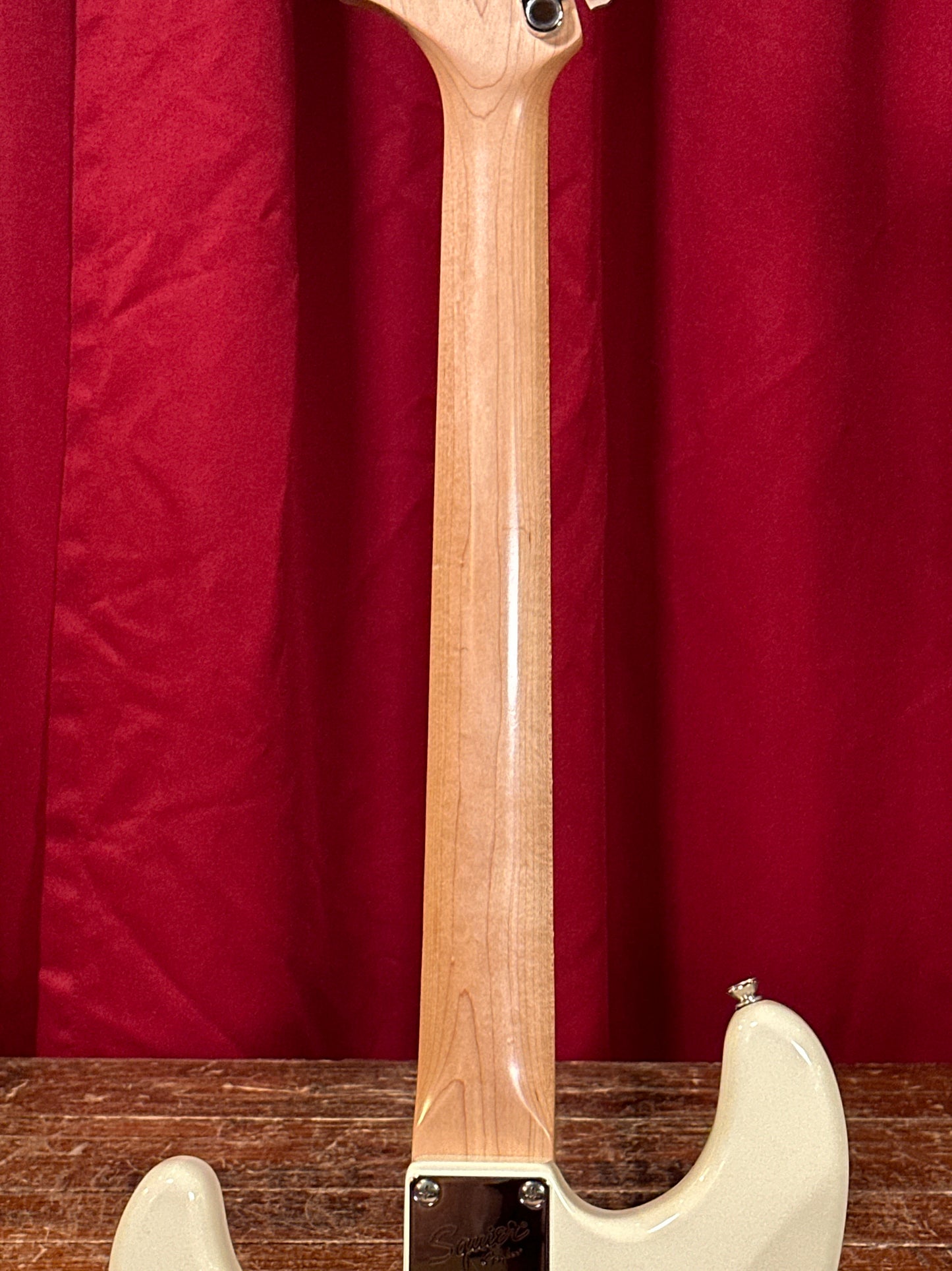 2003 Fender Squier Affinity Stratocaster Electric Guitar Arctic White Custom Painted