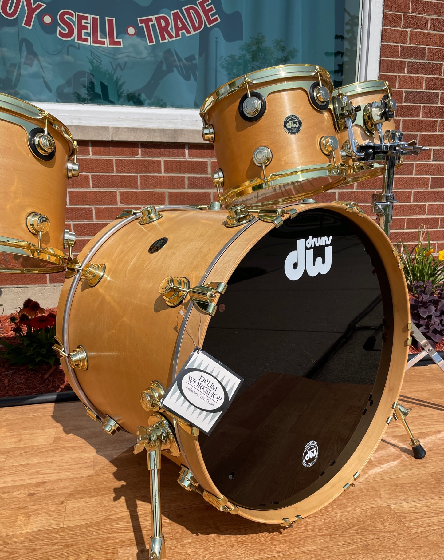 DW Collector's Series Drum Set Gold Hardware Drum Workshop 22/10/12/14/16/5.5x14sn