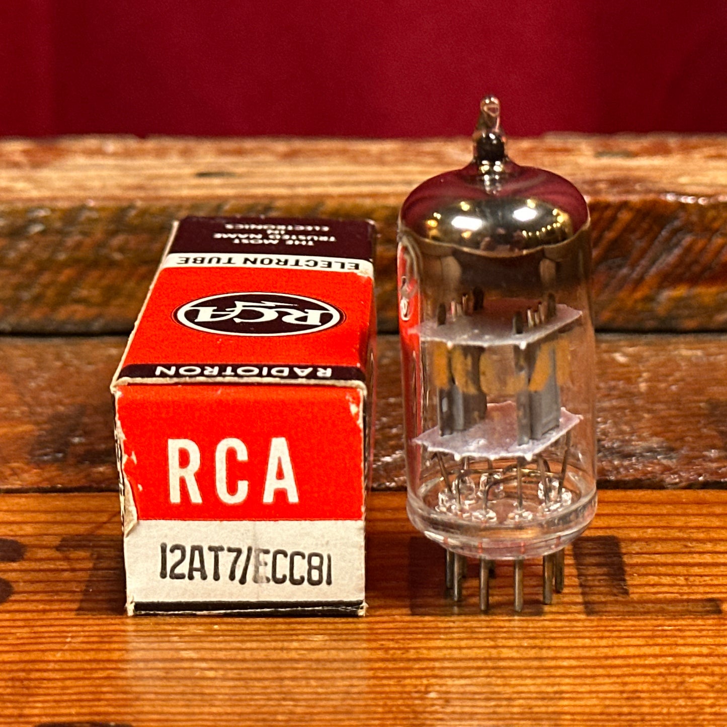 Vintage RCA 12AT7 Preamp Tube Grey Plate ECC81 Valve Halo Getter NOS #251
