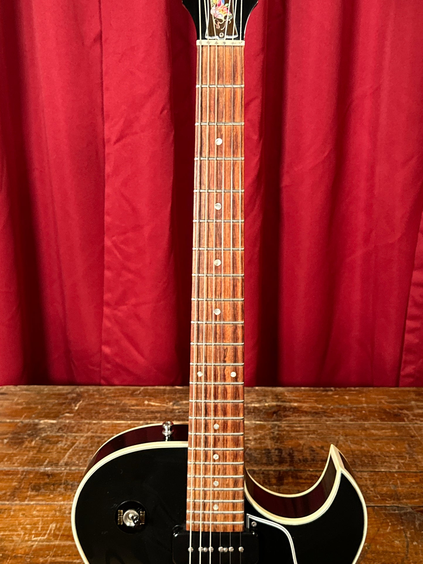1996 Gibson ES-135 Semi Hollowbody Electric Guitar Black P-100 Pickups w/ HSC