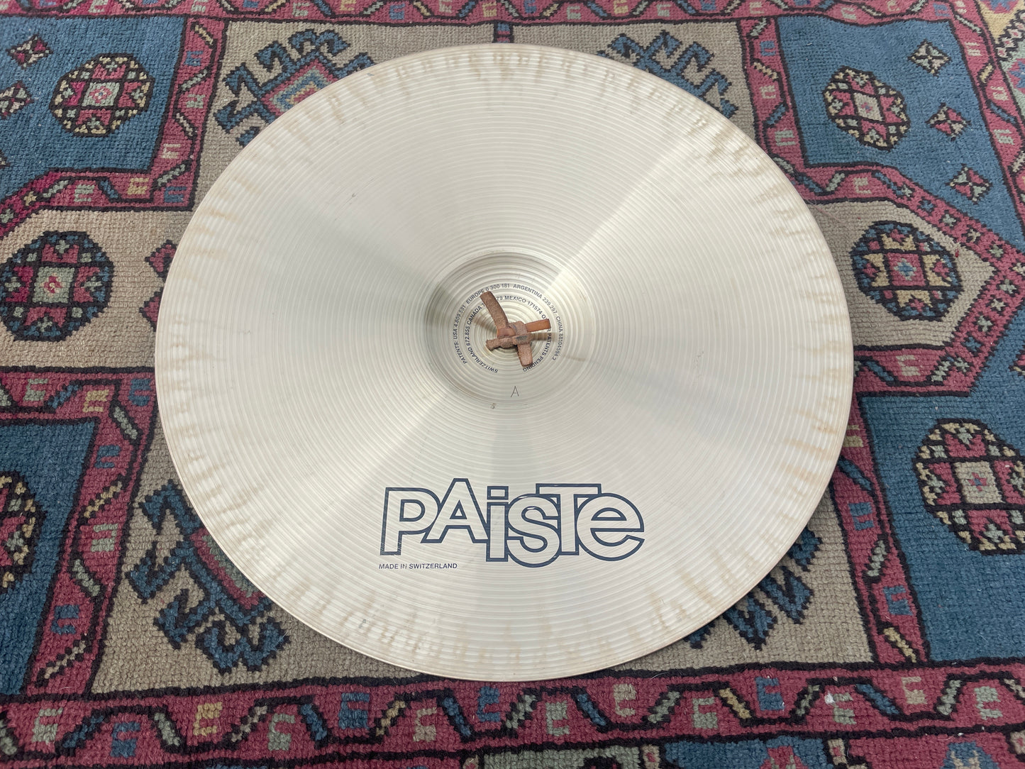 18" Paiste Signature Medium Symphonic Hand Cymbal Pair