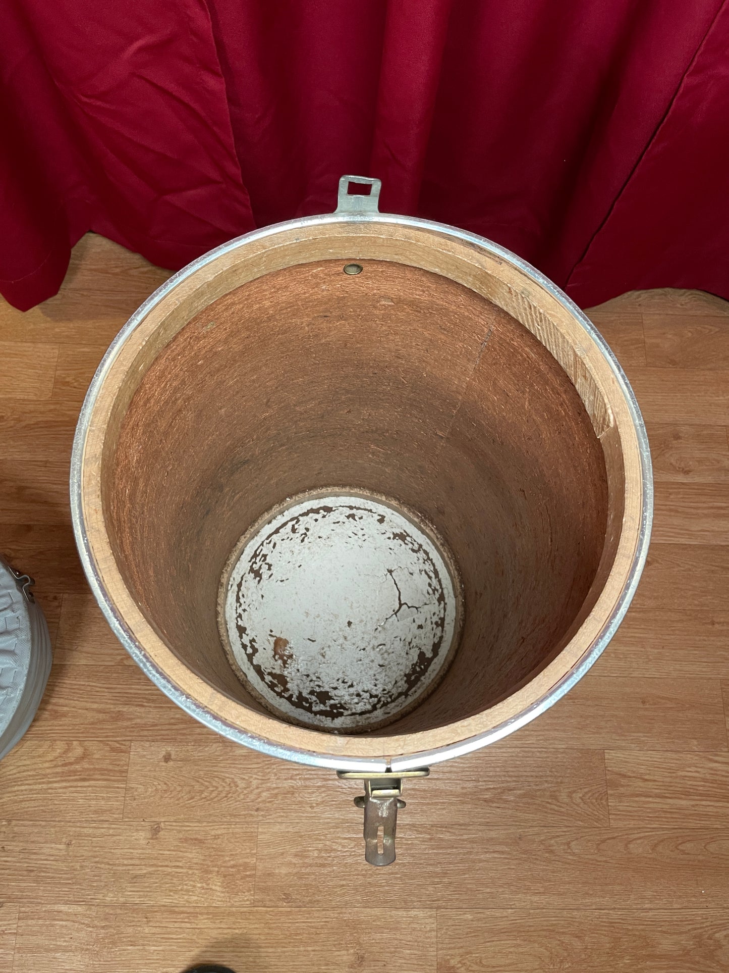 Vintage 1960s Ludwig Canister Throne Silver Sparkle