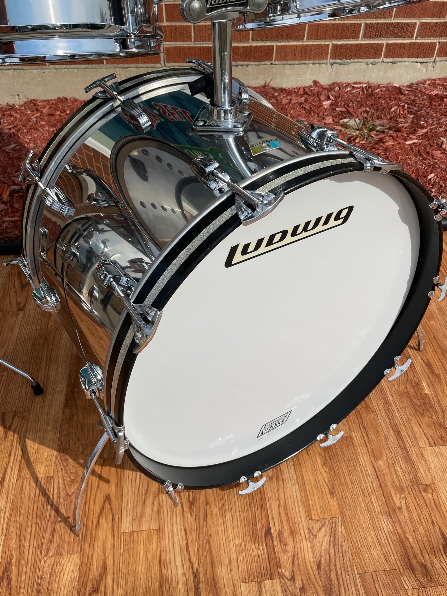 1970s Ludwig Stainless Steel Big Beat Drum Set 22/12/13/16