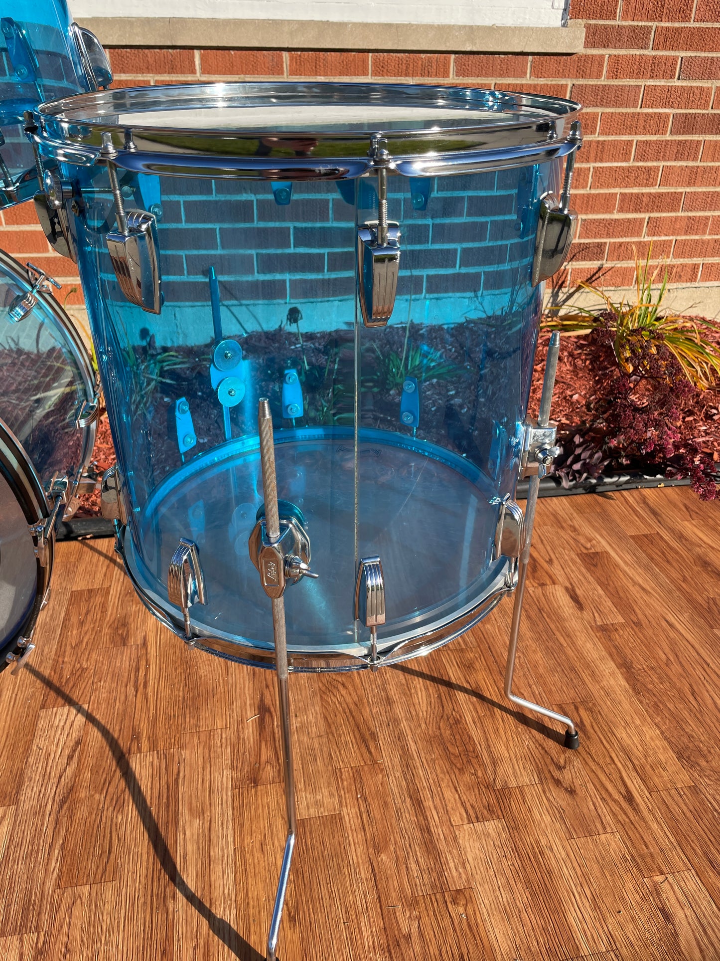 1970s Ludwig Blue Vistalite Big Beat Outfit Drum Set 22/12/13/16