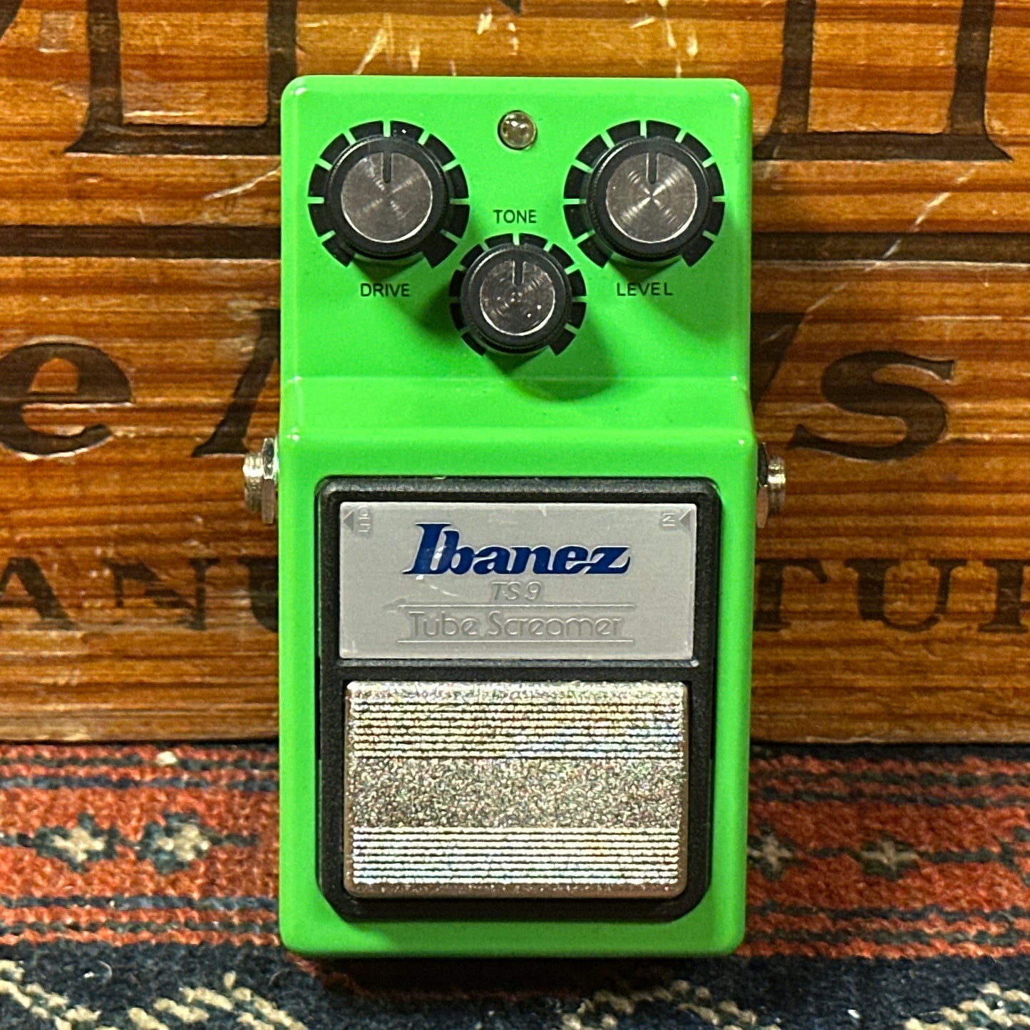 Ibanez TS9 Tube Screamer Overdrive Pedal *Video Demo*