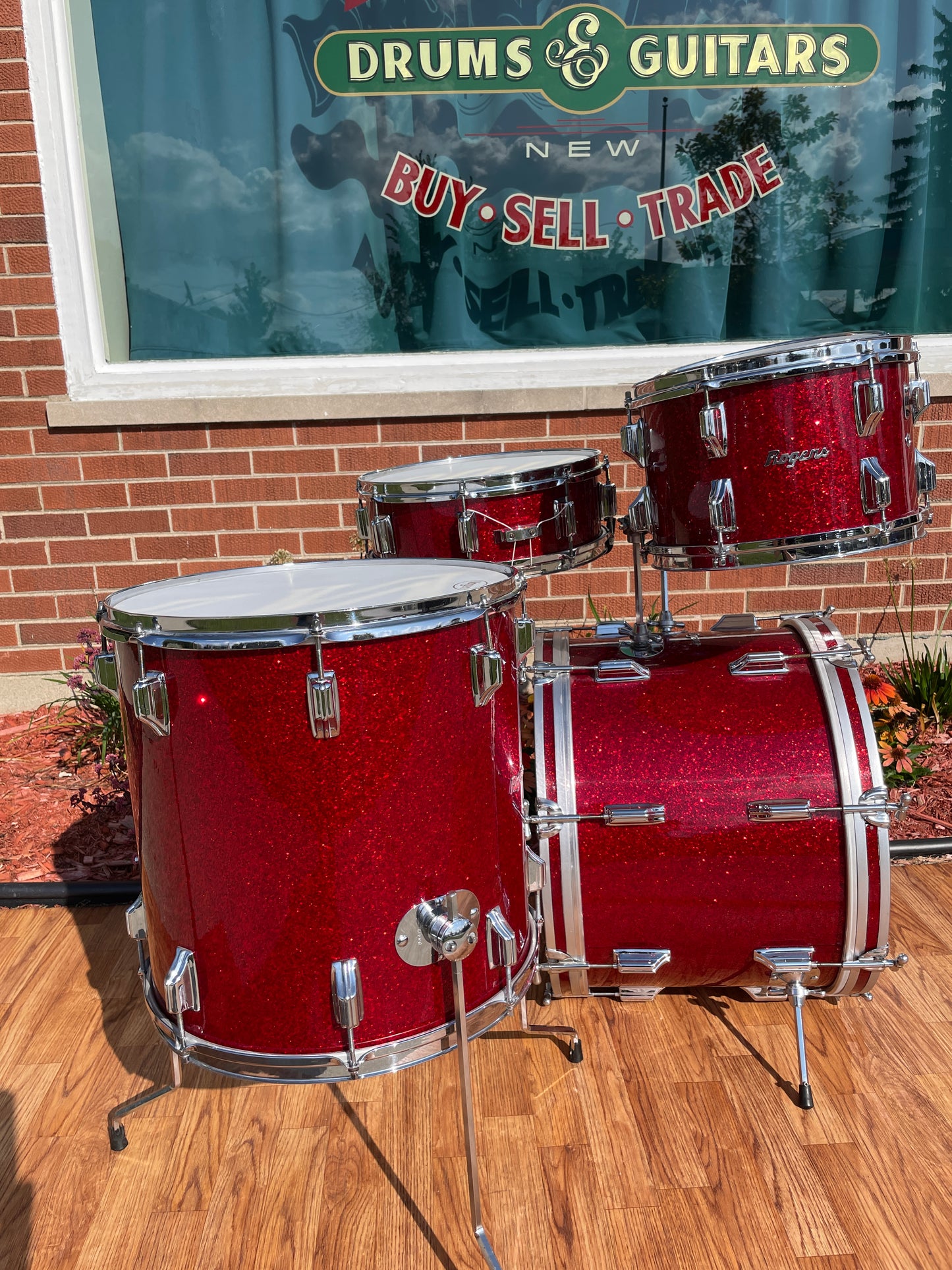 Rogers Dave Clark Tribute Drum Set Red Sparkle, Side View