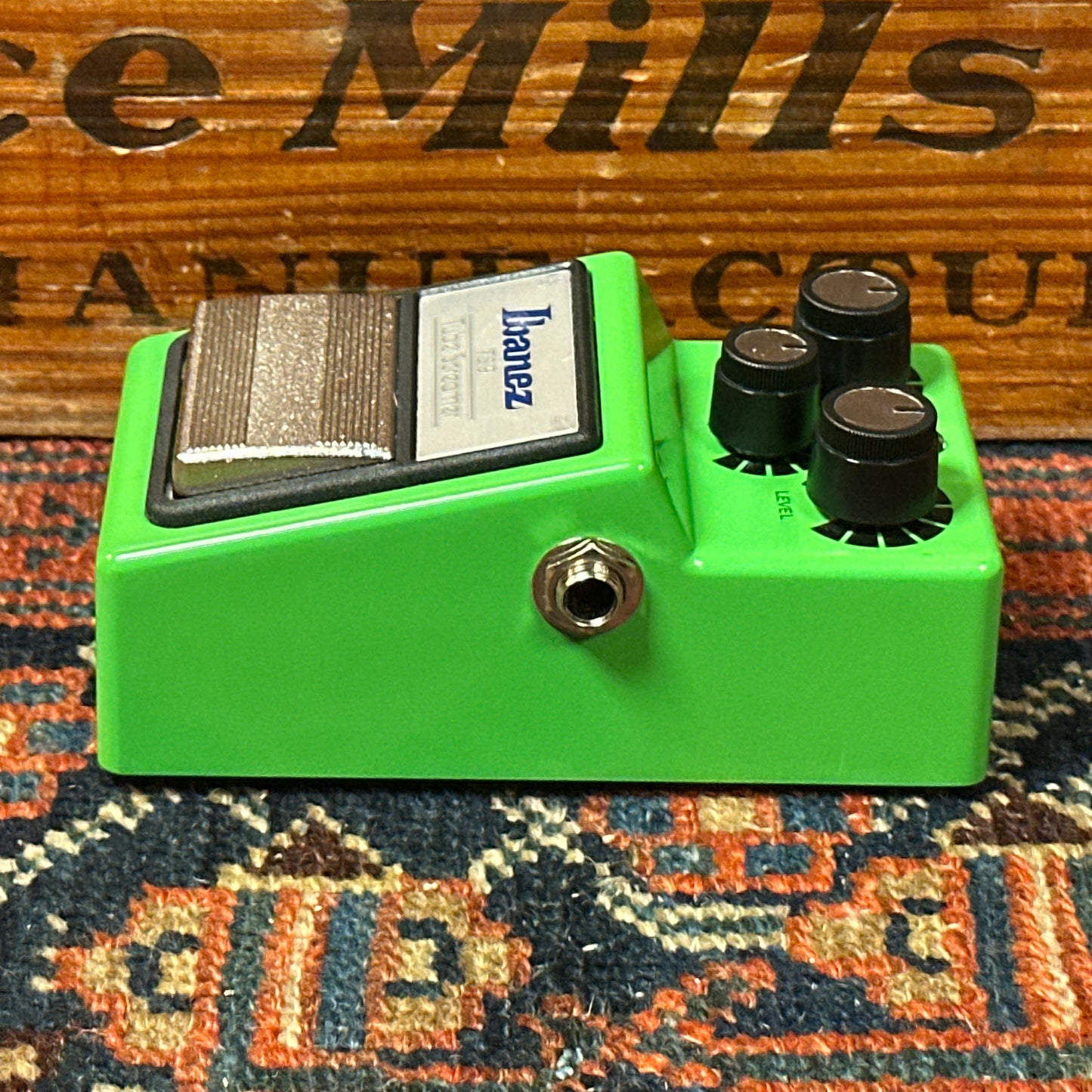 Ibanez TS9 Tube Screamer Overdrive Pedal *Video Demo*