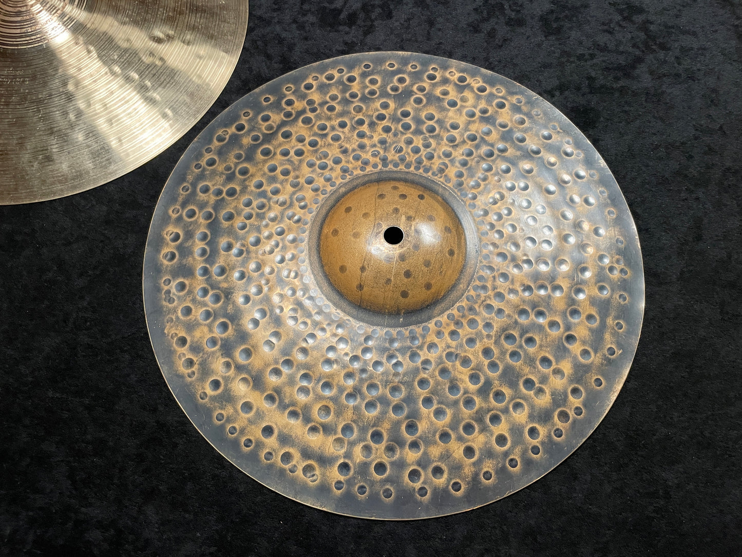 13" Paiste Signature Medium Light Hi-Hat Pair 760g/1014g *Video Demo*