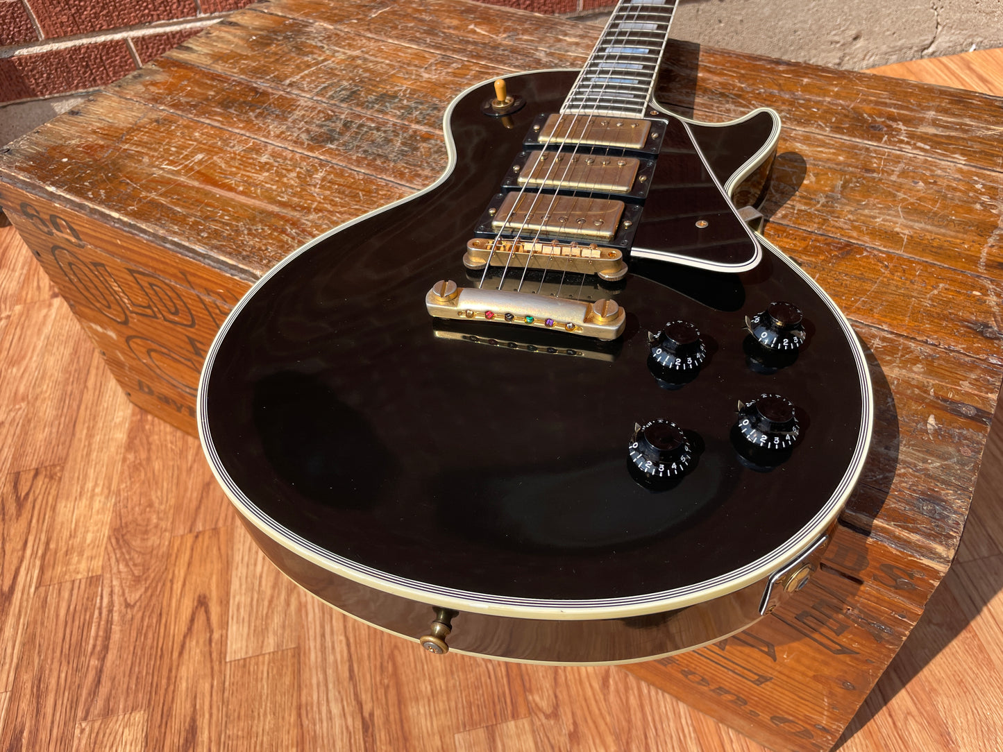 2007 Gibson 1957 Les Paul Custom Reissue Ebony 3-Pickup VOS Guitar w/OHSC