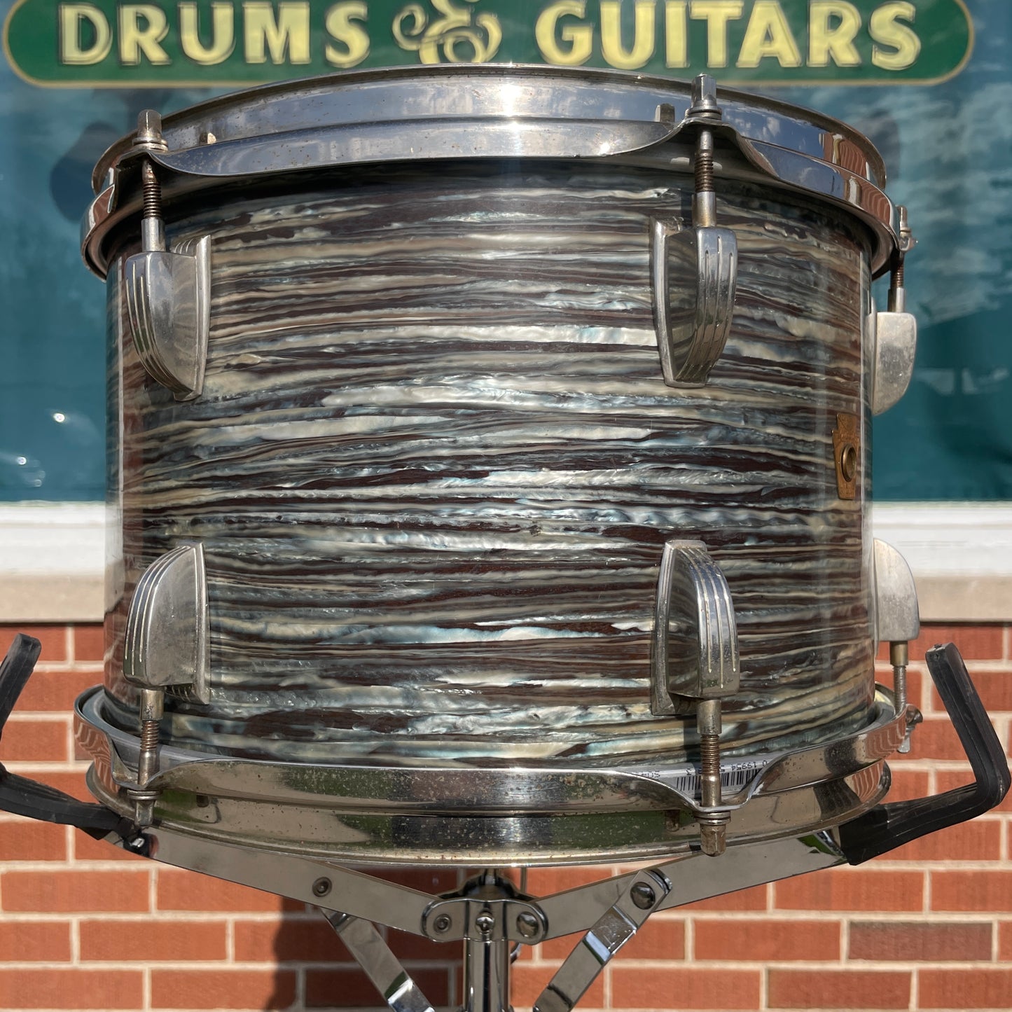 1965 Ludwig 8x12 Tom Drum Single Oyster Blue Pearl Hollywood Right Side