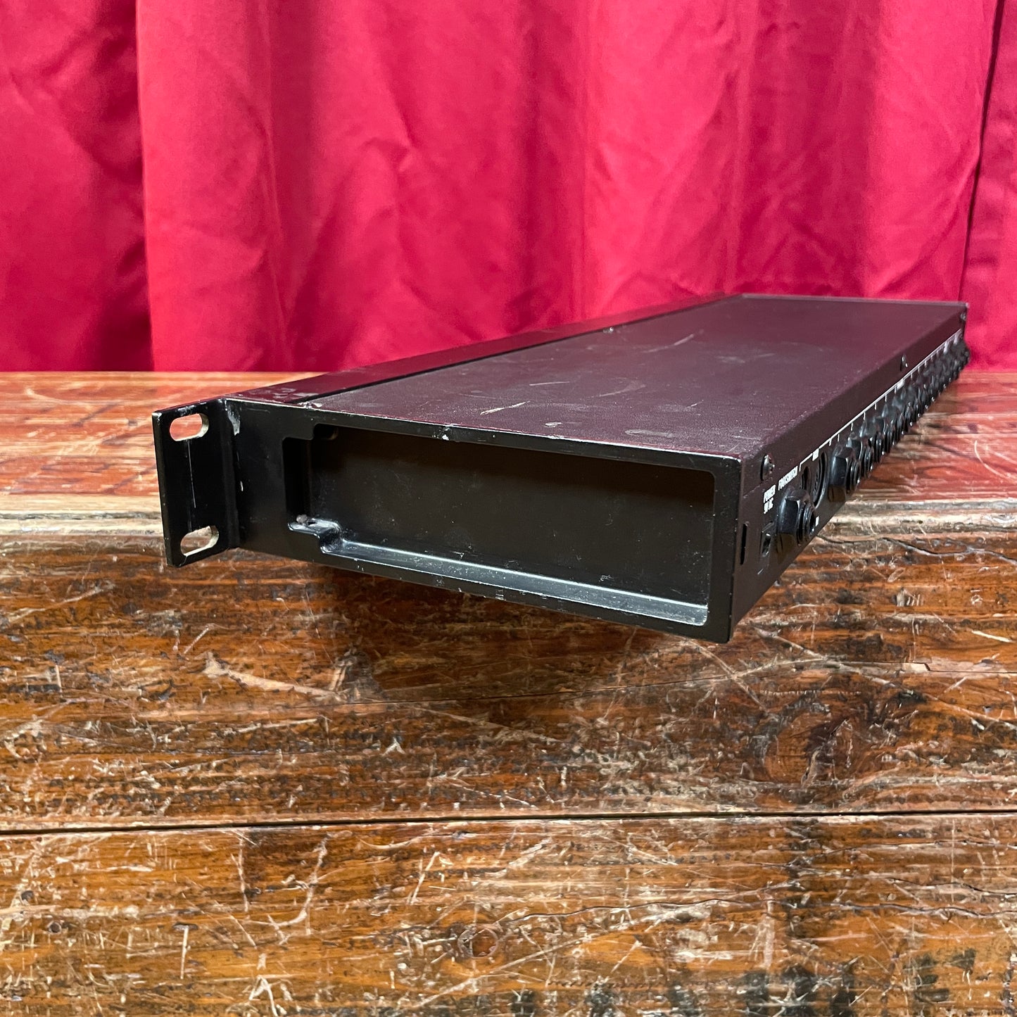 Alesis D4 16-Bit Stereo Drum Module Sample Rack