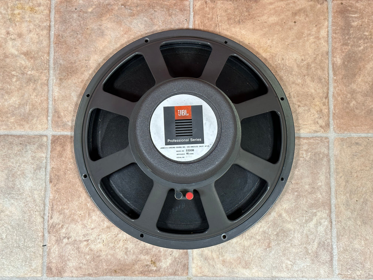 JBL Professional Series 2220B 15" Speaker 16 Ohms