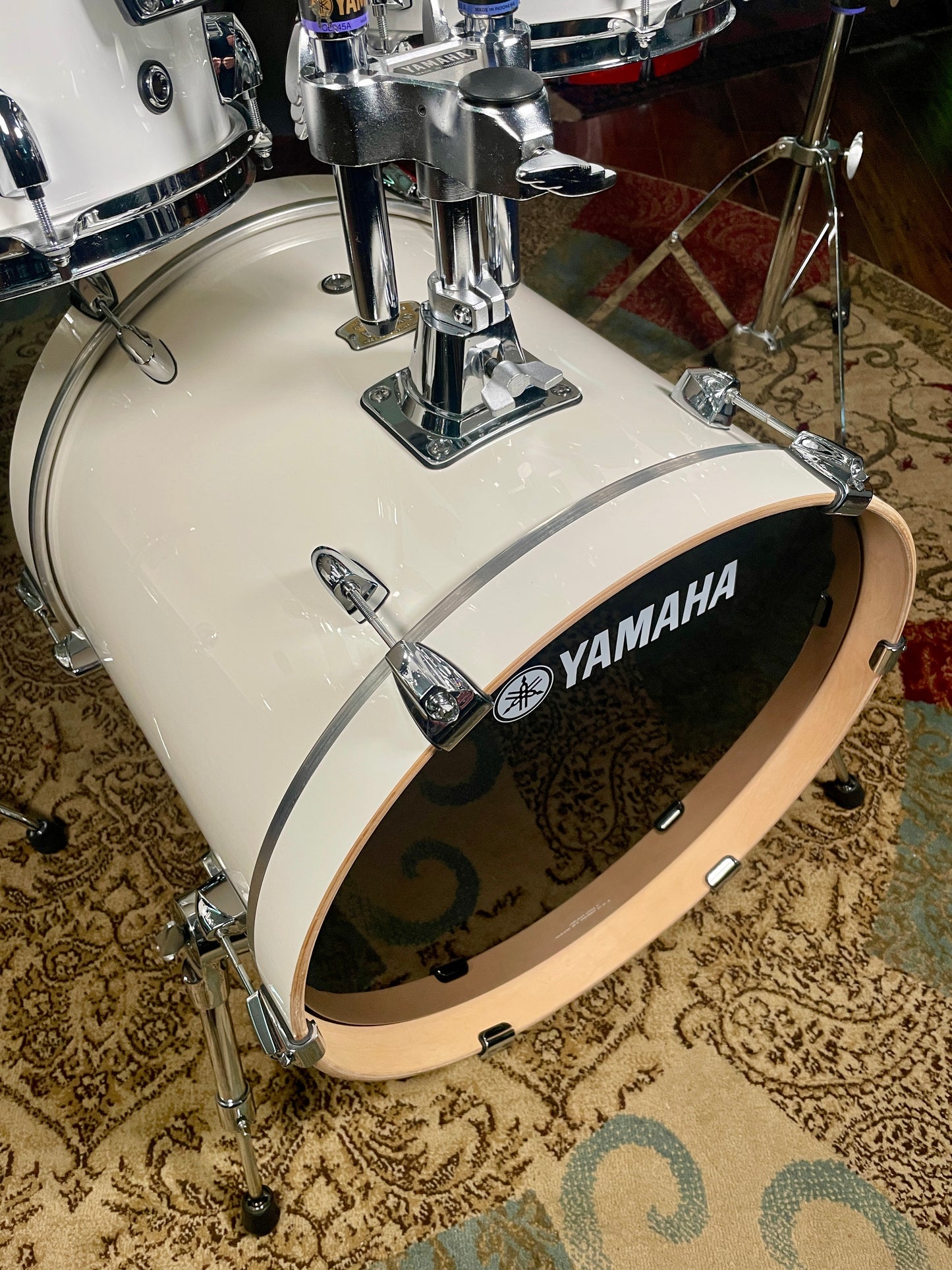 Yamaha Stage Custom Birch 5pc Drum Set Classic White 18/8/10/12/14