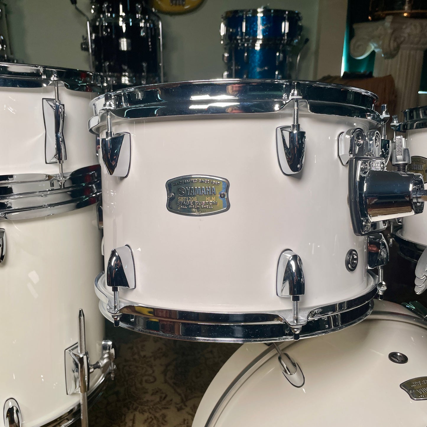 Yamaha Stage Custom Birch 4pc Drum Set Classic White 18/10/12/14