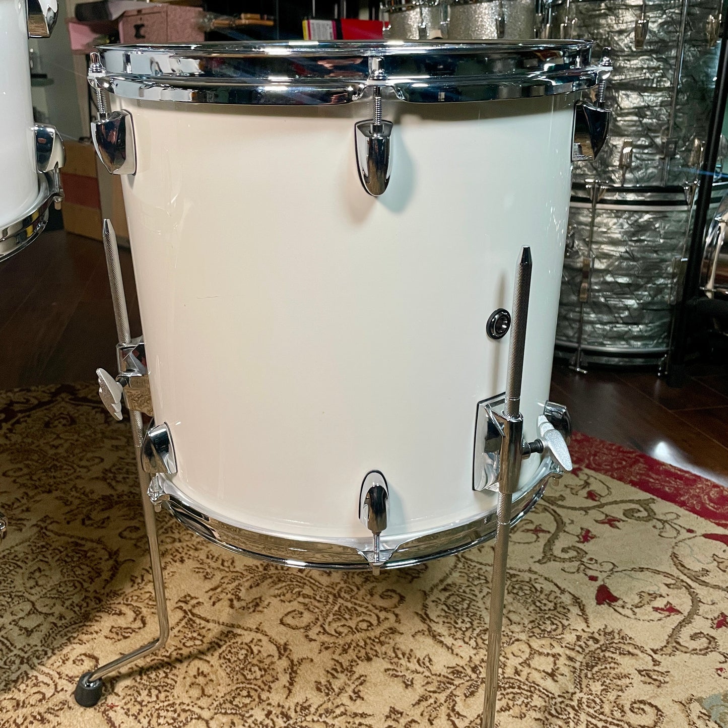 Yamaha Stage Custom Birch 4pc Drum Set Classic White 18/10/12/14
