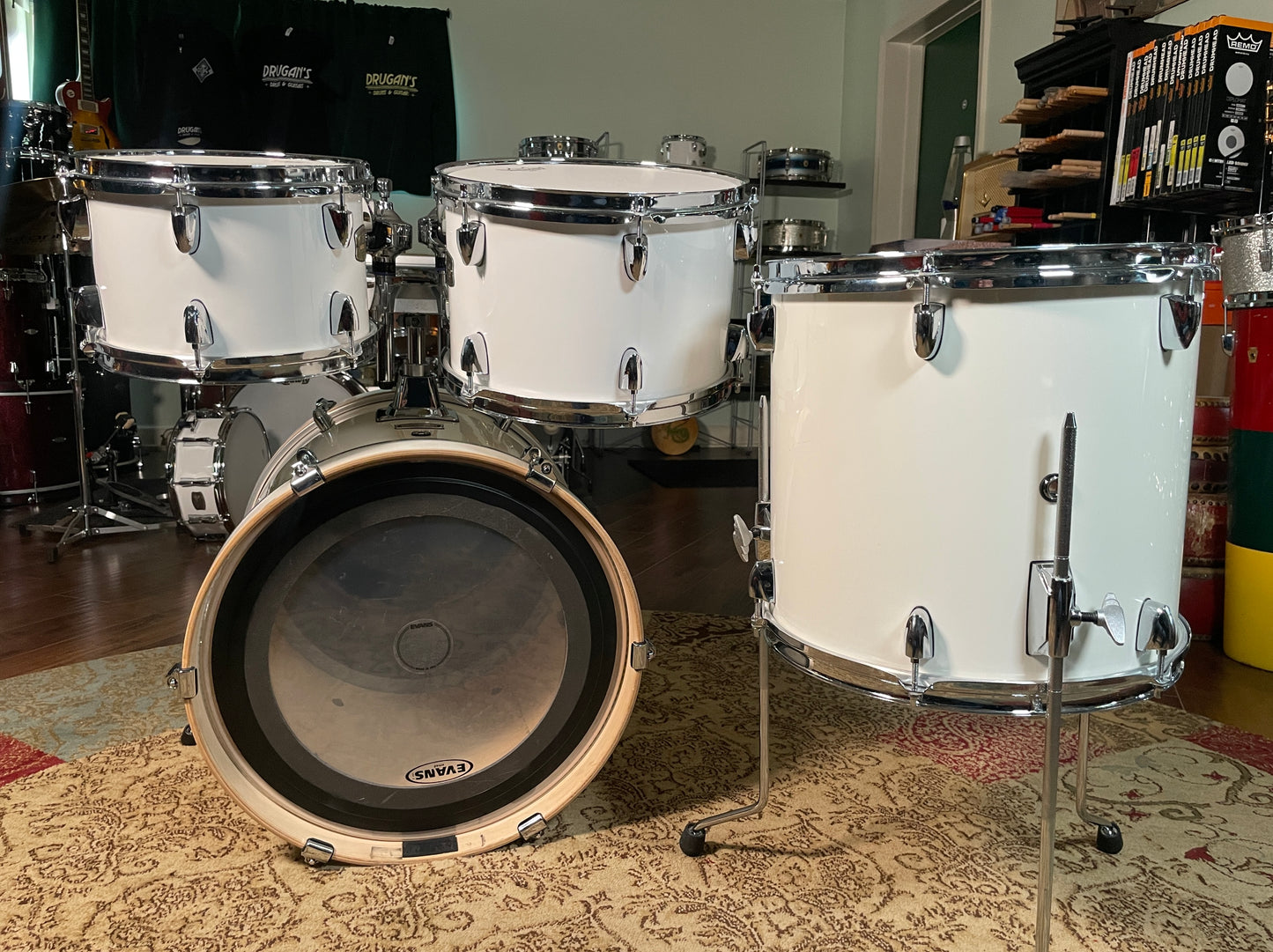 Yamaha Stage Custom Birch 5pc Drum Set Classic White 18/8/10/12/14