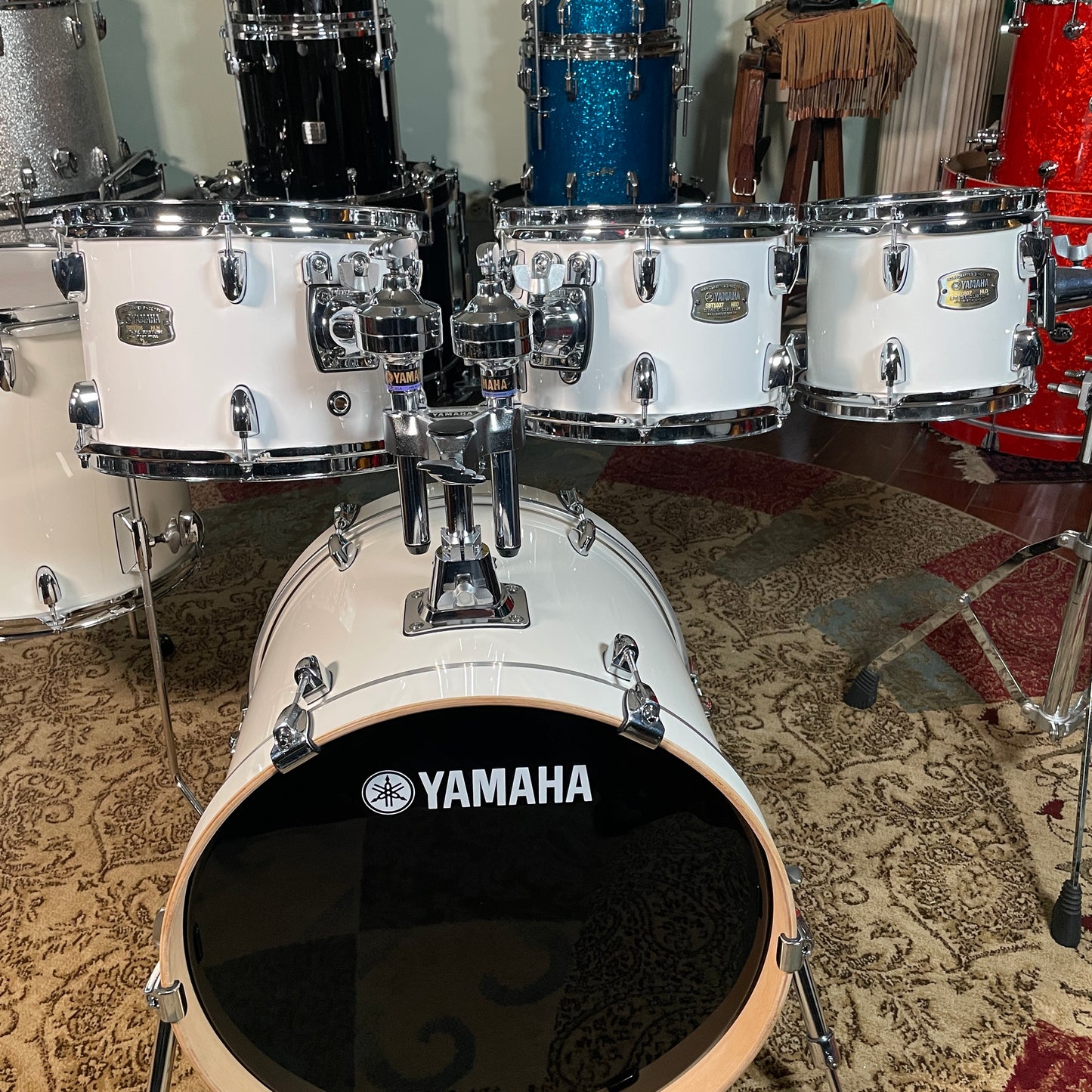 Yamaha Stage Custom Birch 5pc Drum Set Classic White 18/8/10/12/14