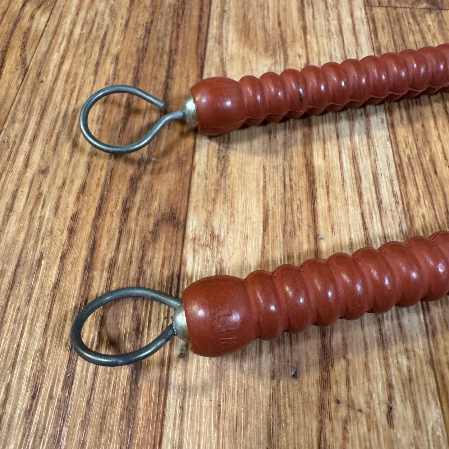 1950s-60s WFL / Ludwig No. 190 Red Ribbed Model Retractable Brushes