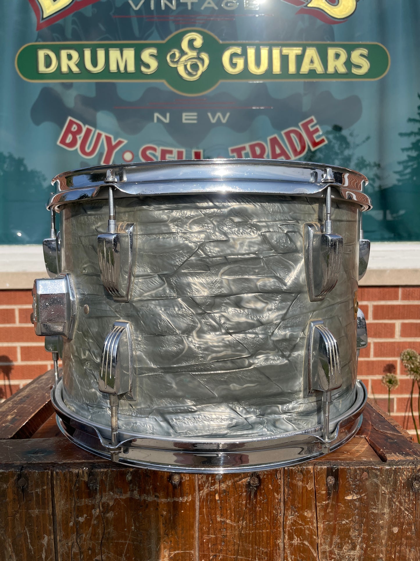 1960s Ludwig 9x13 Pre-Serial Super Classic Tom Drum Sky Blue Pearl