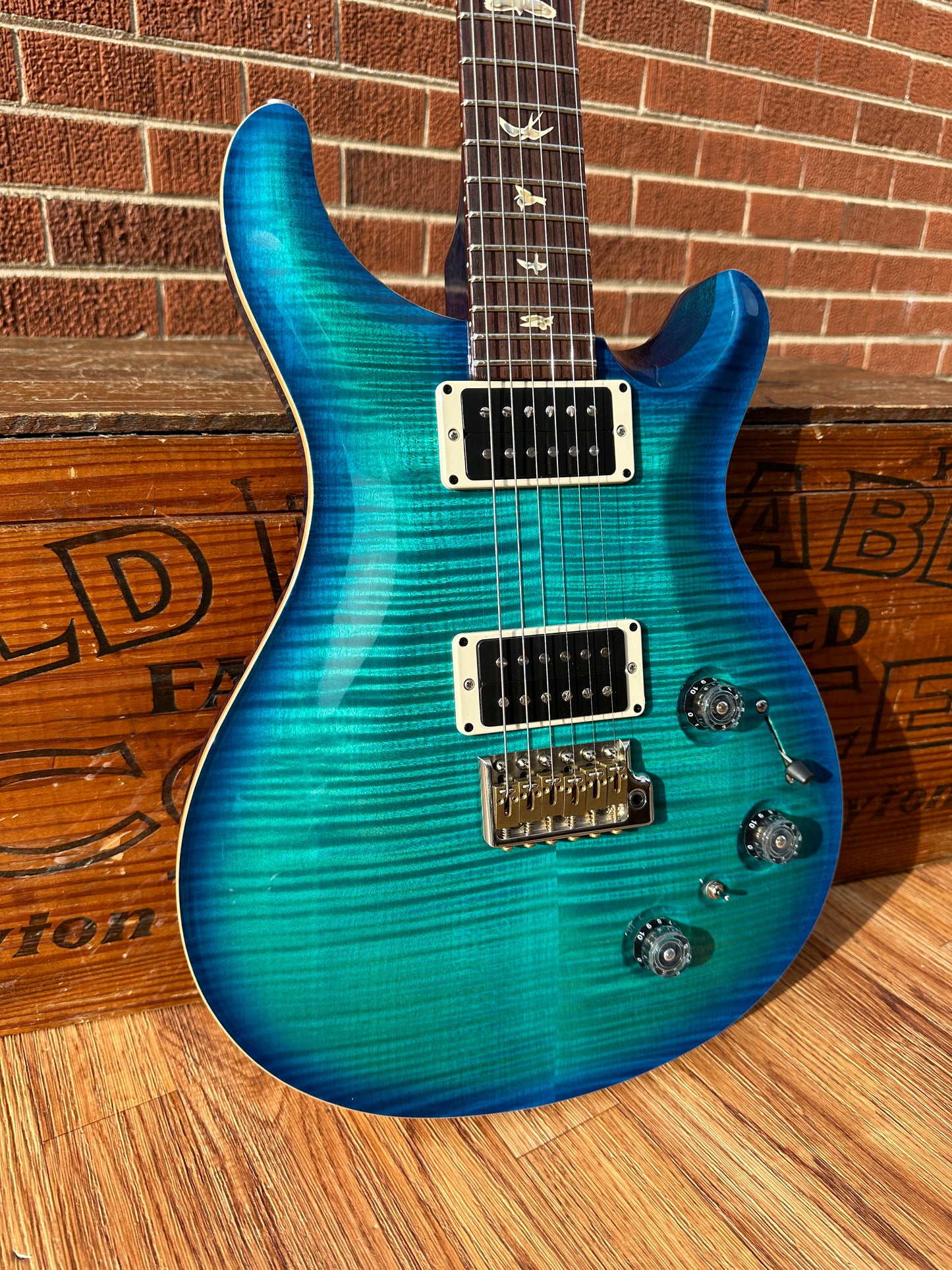 2013 PRS 10-Top P22 Makena Blue w/ Piezo Pickup & Tremolo Custom 22