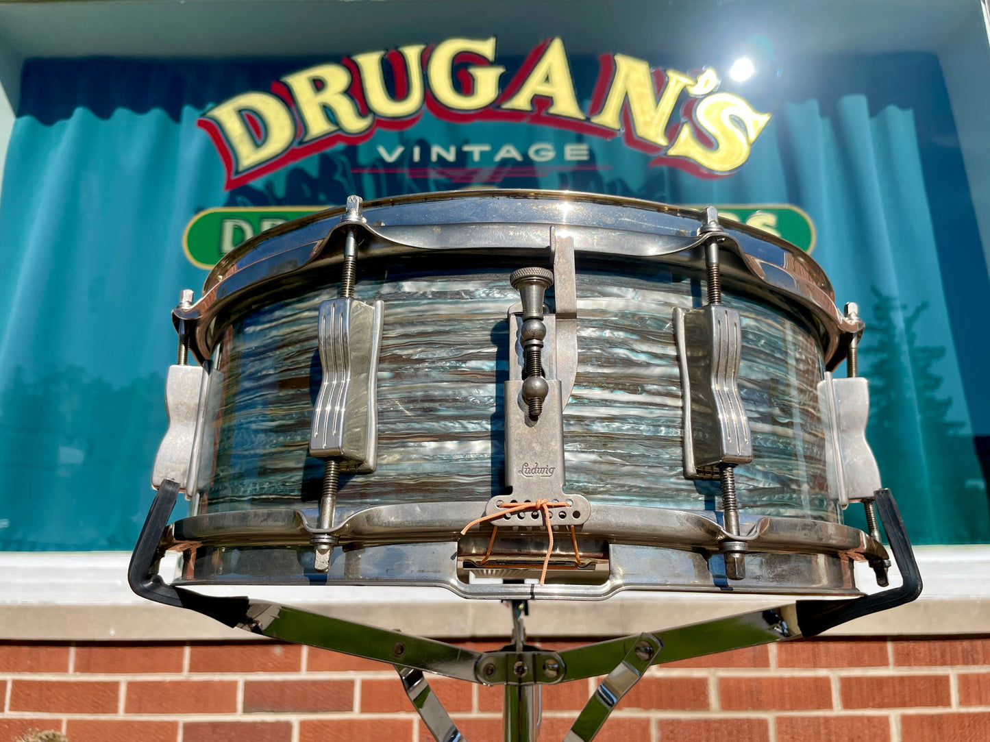 1965 Ludwig 5x14 Jazz Festival Snare Drum Oyster Blue Pearl