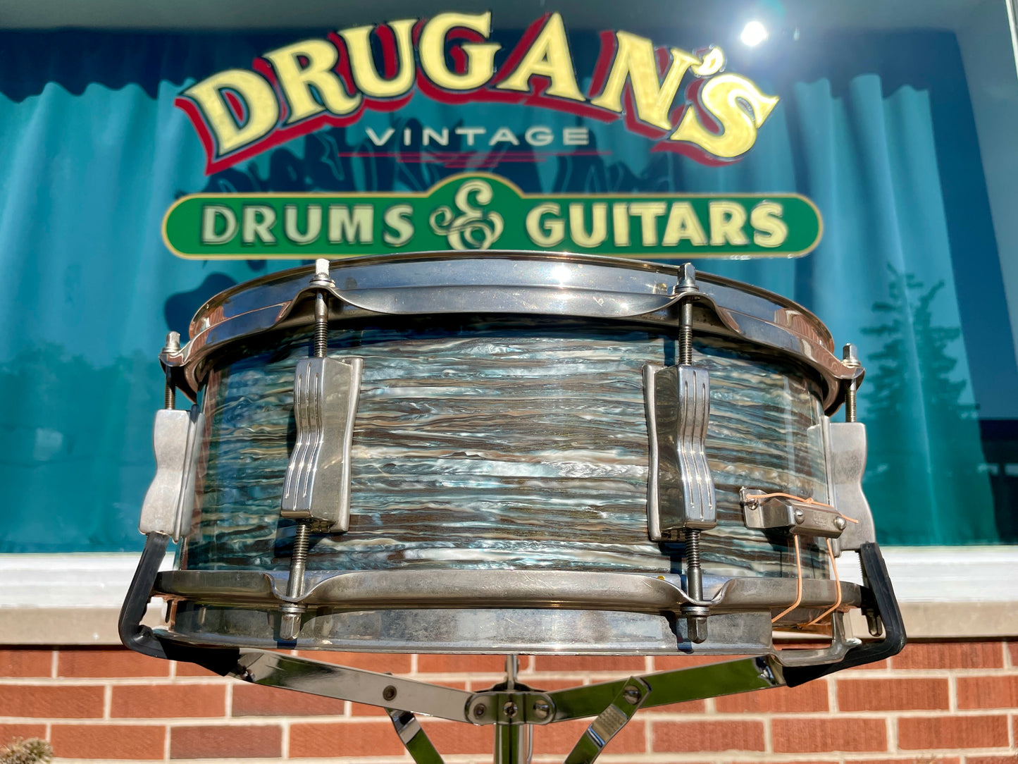 1965 Ludwig 5x14 Jazz Festival Snare Drum Oyster Blue Pearl