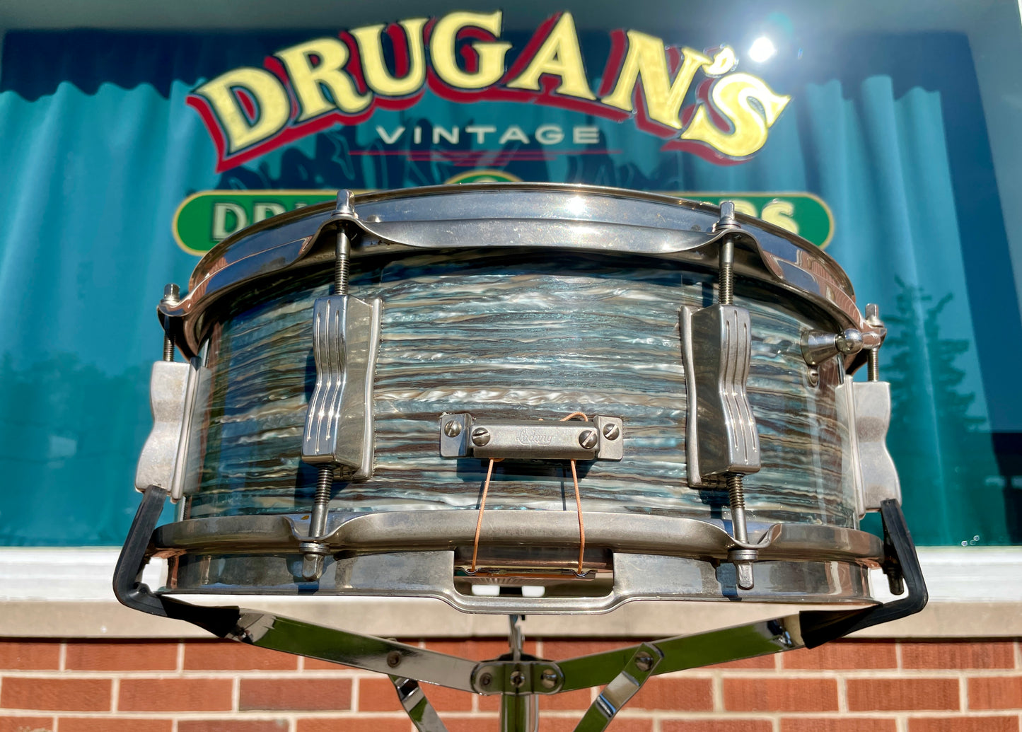 1965 Ludwig 5x14 Jazz Festival Snare Drum Oyster Blue Pearl