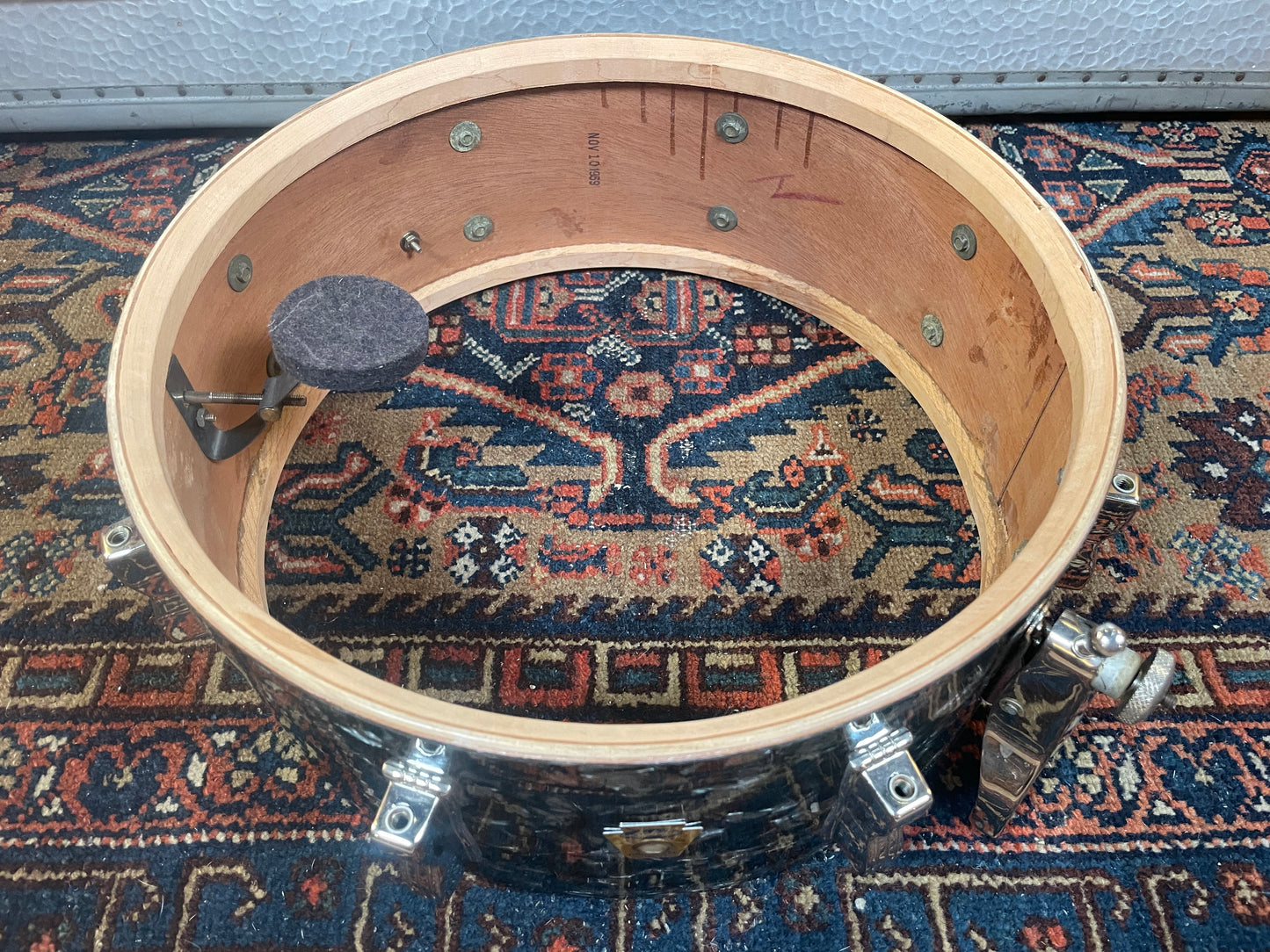 1959 Ludwig 5.5x14 Super Classic Snare Drum No. 900P Black Diamond Pearl Trans Badge