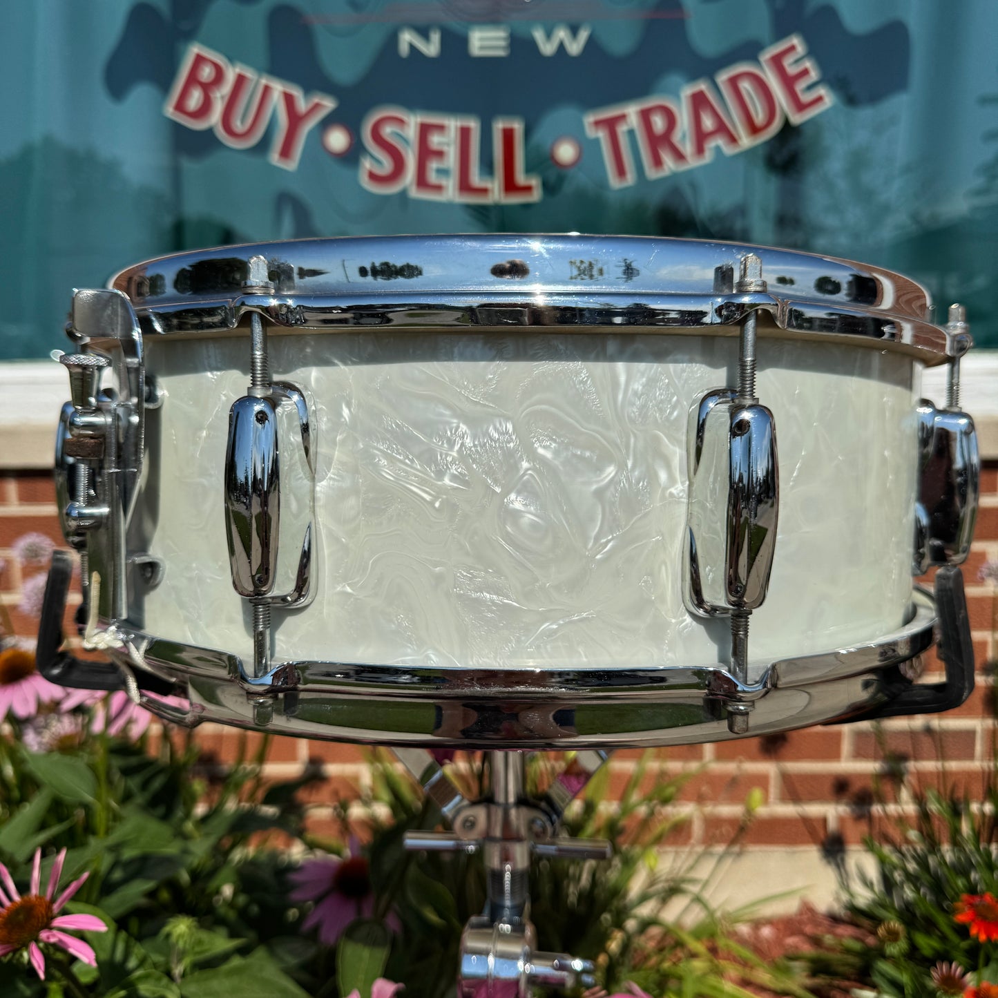 1963 Slingerland 5.5x14 No. 146 Hollywood Ace Snare Drum White Marine Pearl
