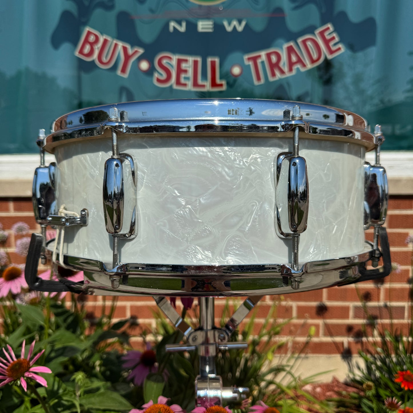 1963 Slingerland 5.5x14 No. 146 Hollywood Ace Snare Drum White Marine Pearl
