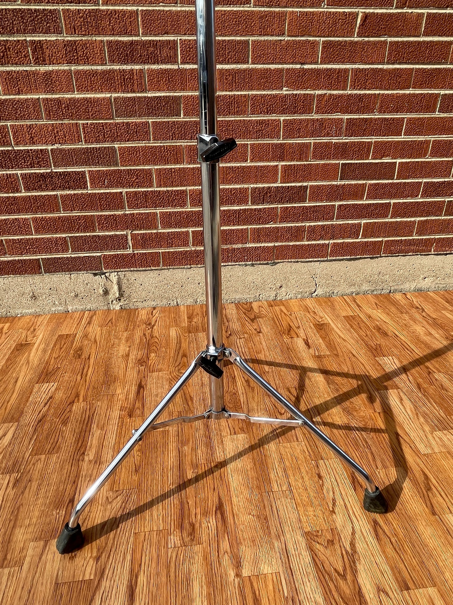 1970s Ludwig Hercules Atlas No. 1405 Straight Cymbal Stand Tubular Legs