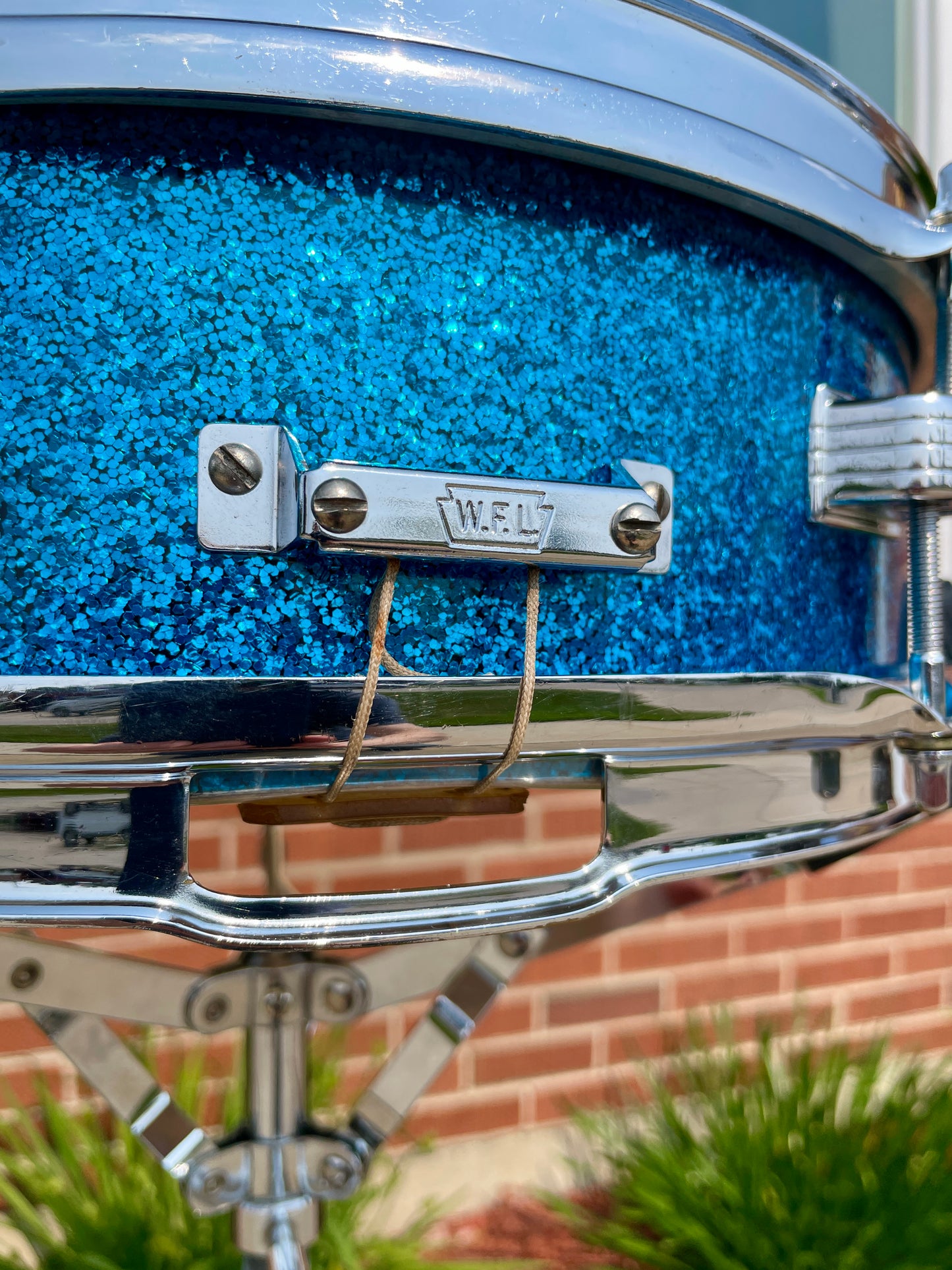 1959 Ludwig 4x13 Las Vegas Snare Drum Blue Sparkle Trans Badge Jazz Combo