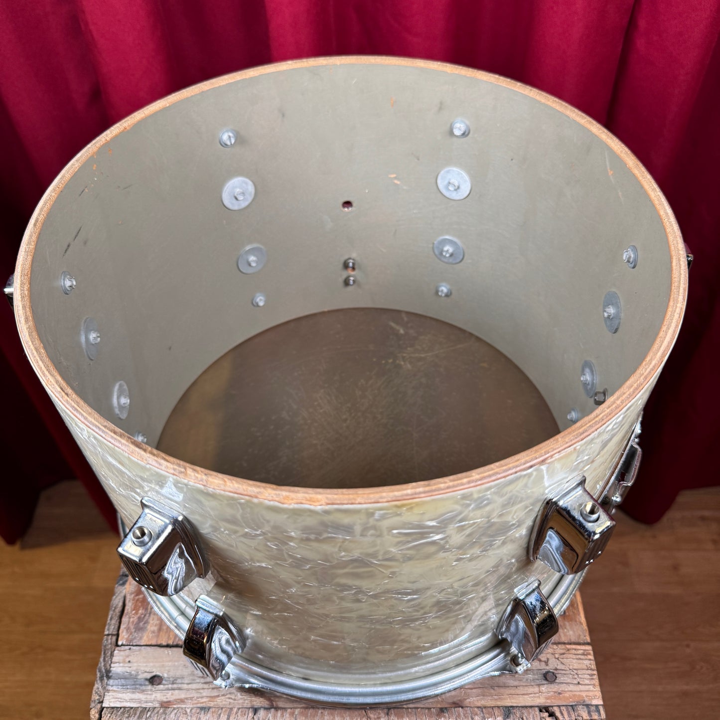 1960s Rogers R-360 9x13 Tom Drum Single White Marine Pearl
