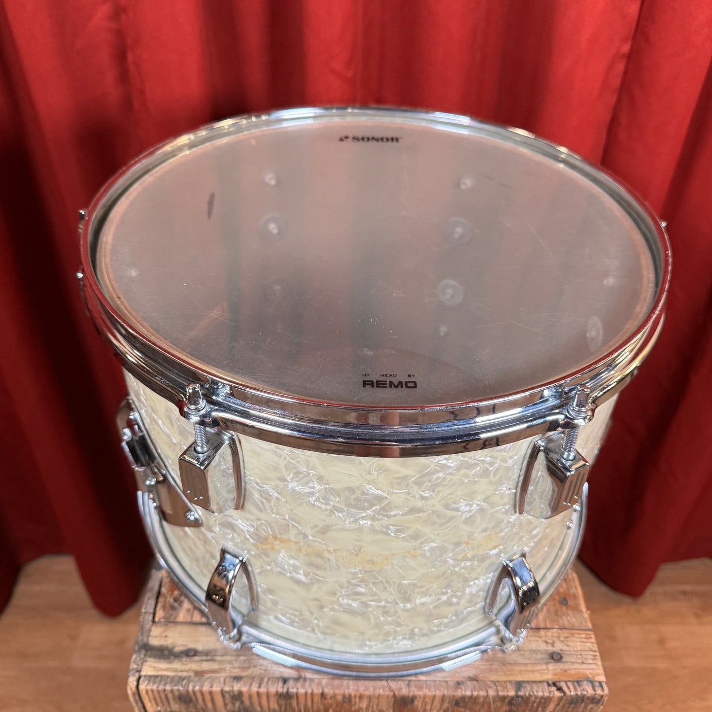 1960s Rogers R-360 9x13 Tom Drum Single White Marine Pearl