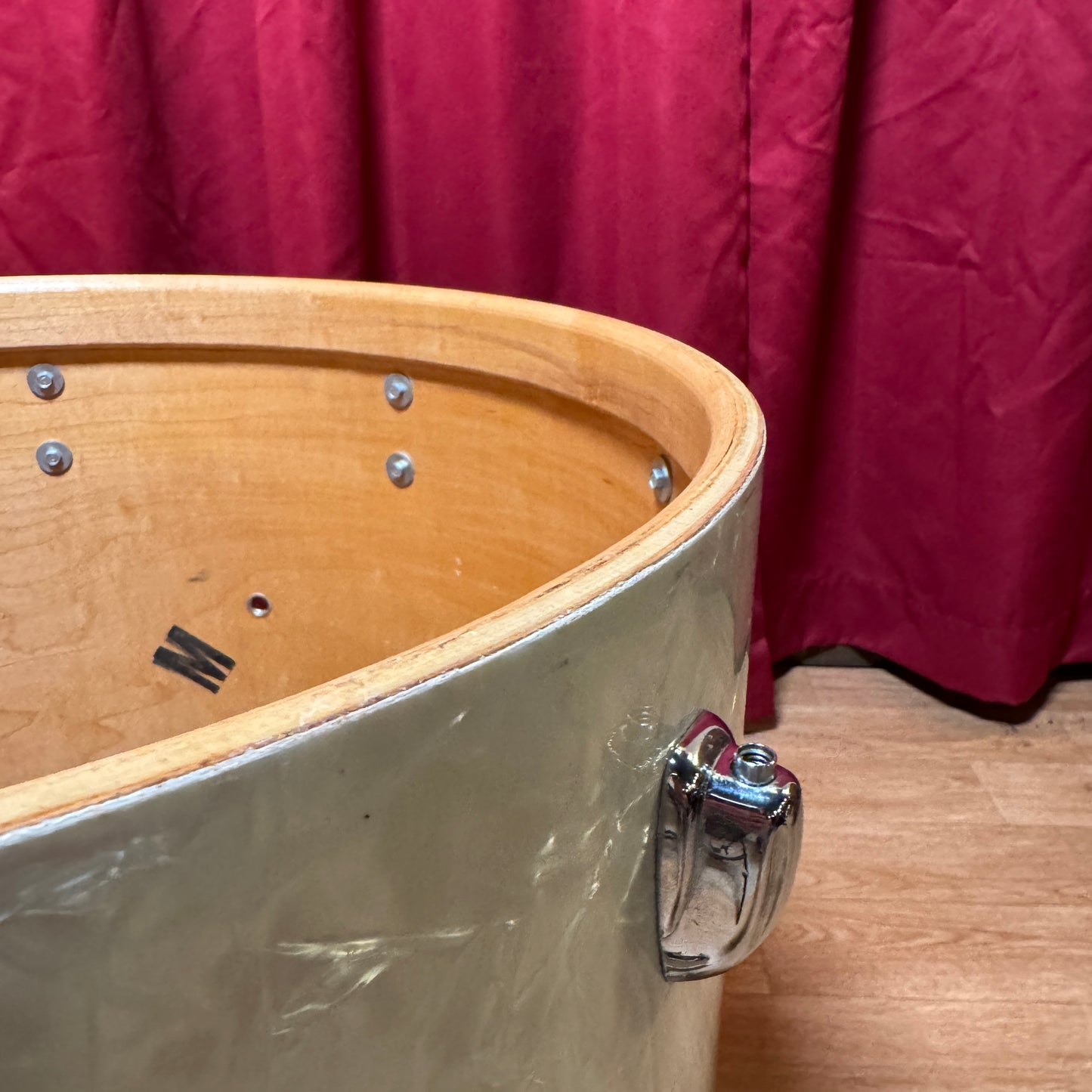 1970s Slingerland 16x18 Floor Tom Single Drum White Marine Pearl