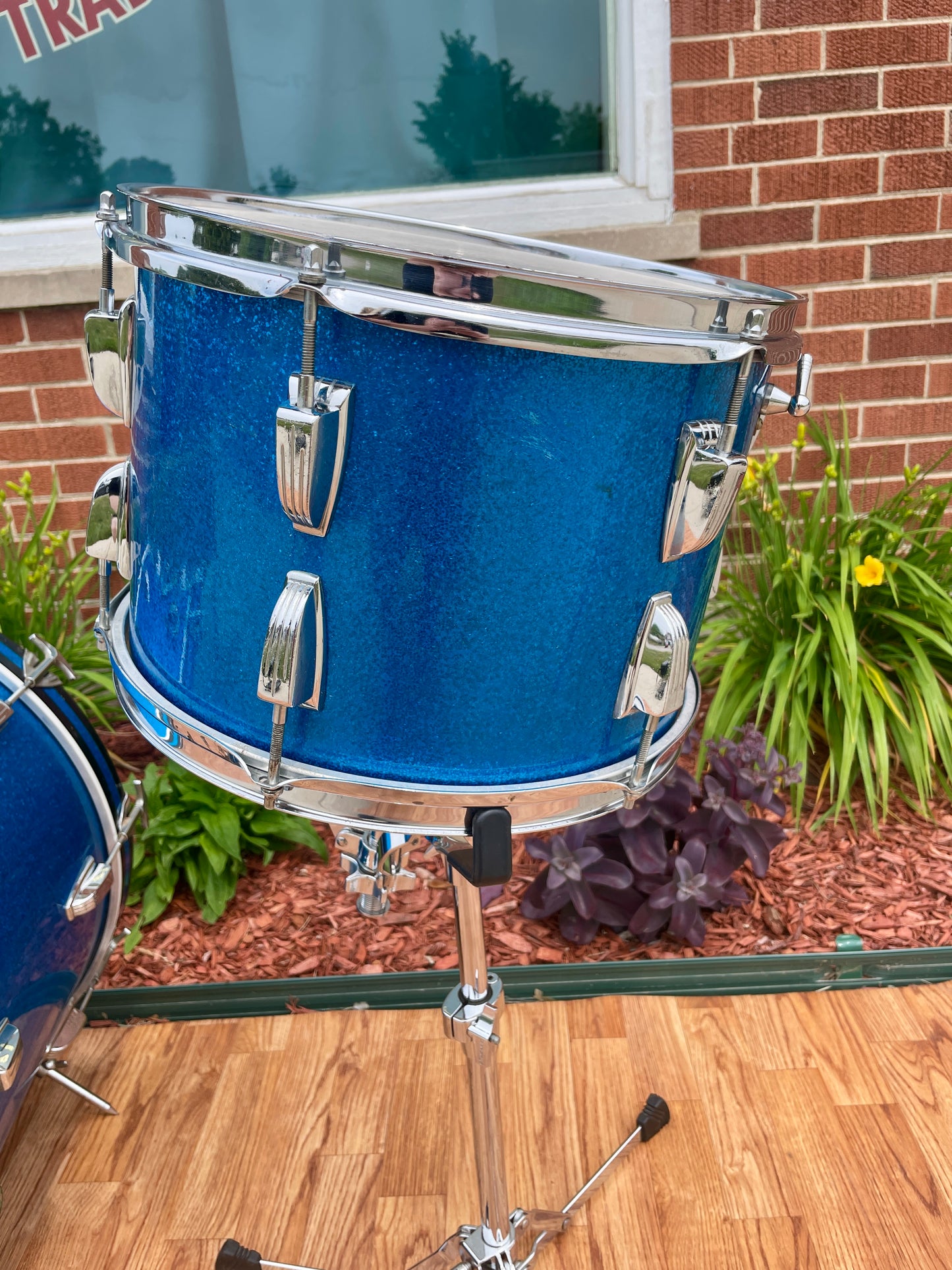 1967 Ludwig Super Classic Drum Set Blue Sparkle 22/13/16