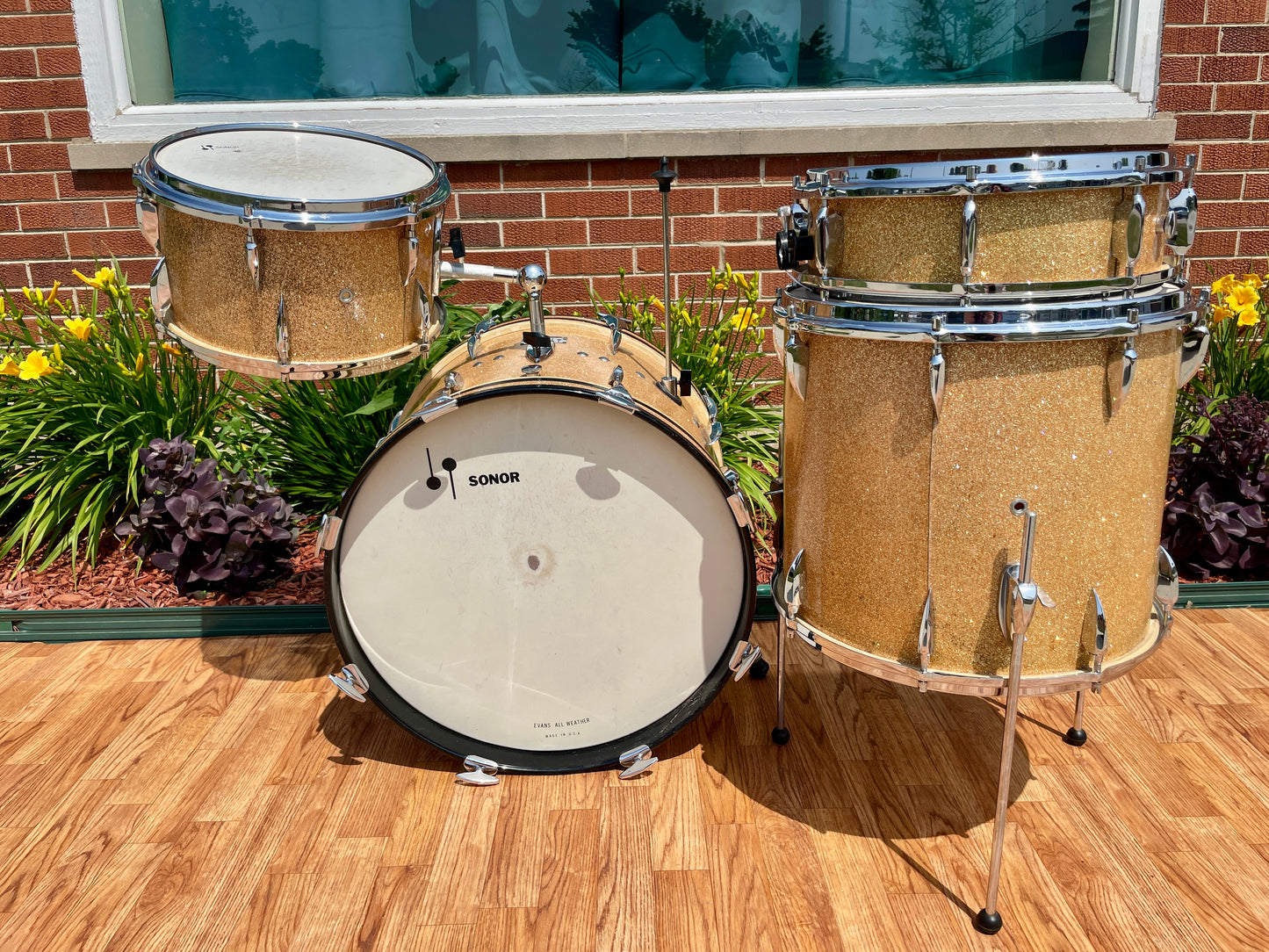 1960s Sonor Teardrop Drum Set Champagne Sparkle 20/13/16 w/ 4.5x14 Snare