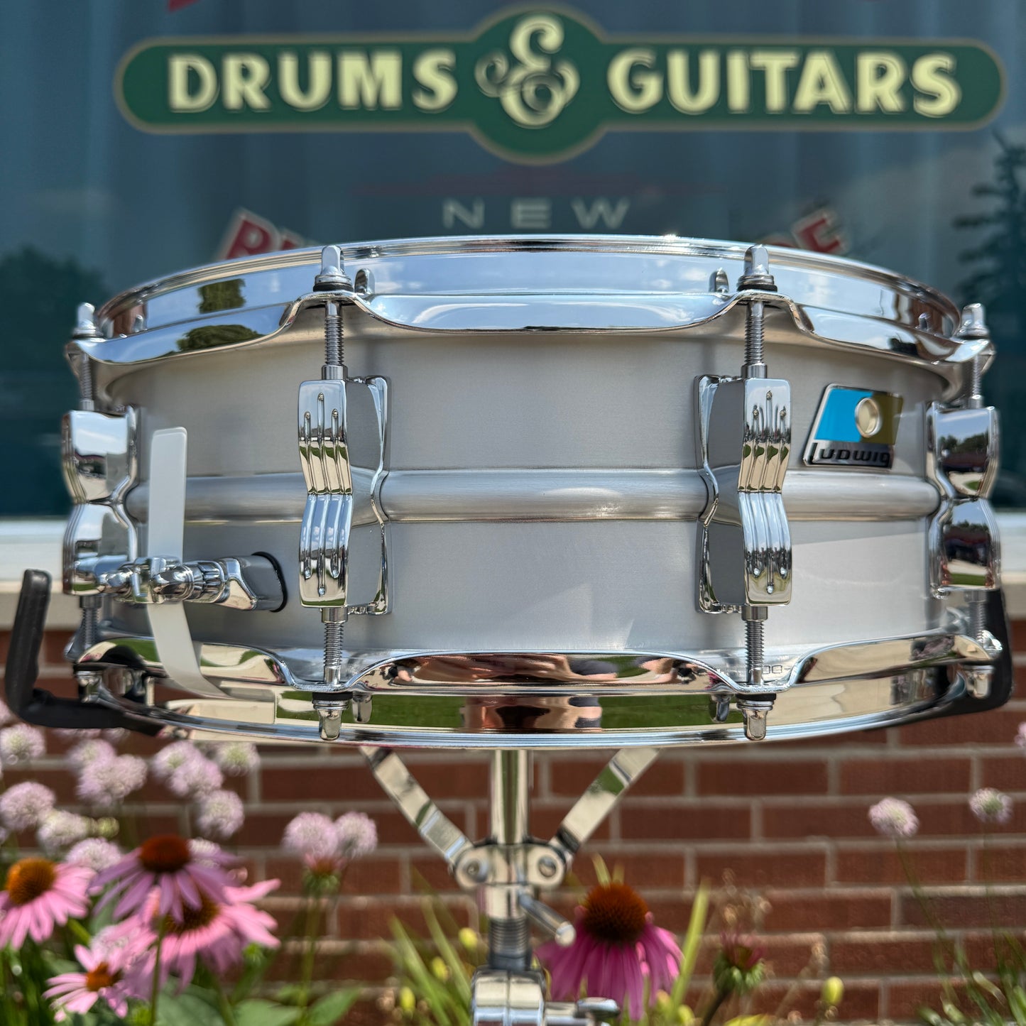 Ludwig 5x14 Acrolite Classic 10-Lug Snare Drum w/ Box LM404C10