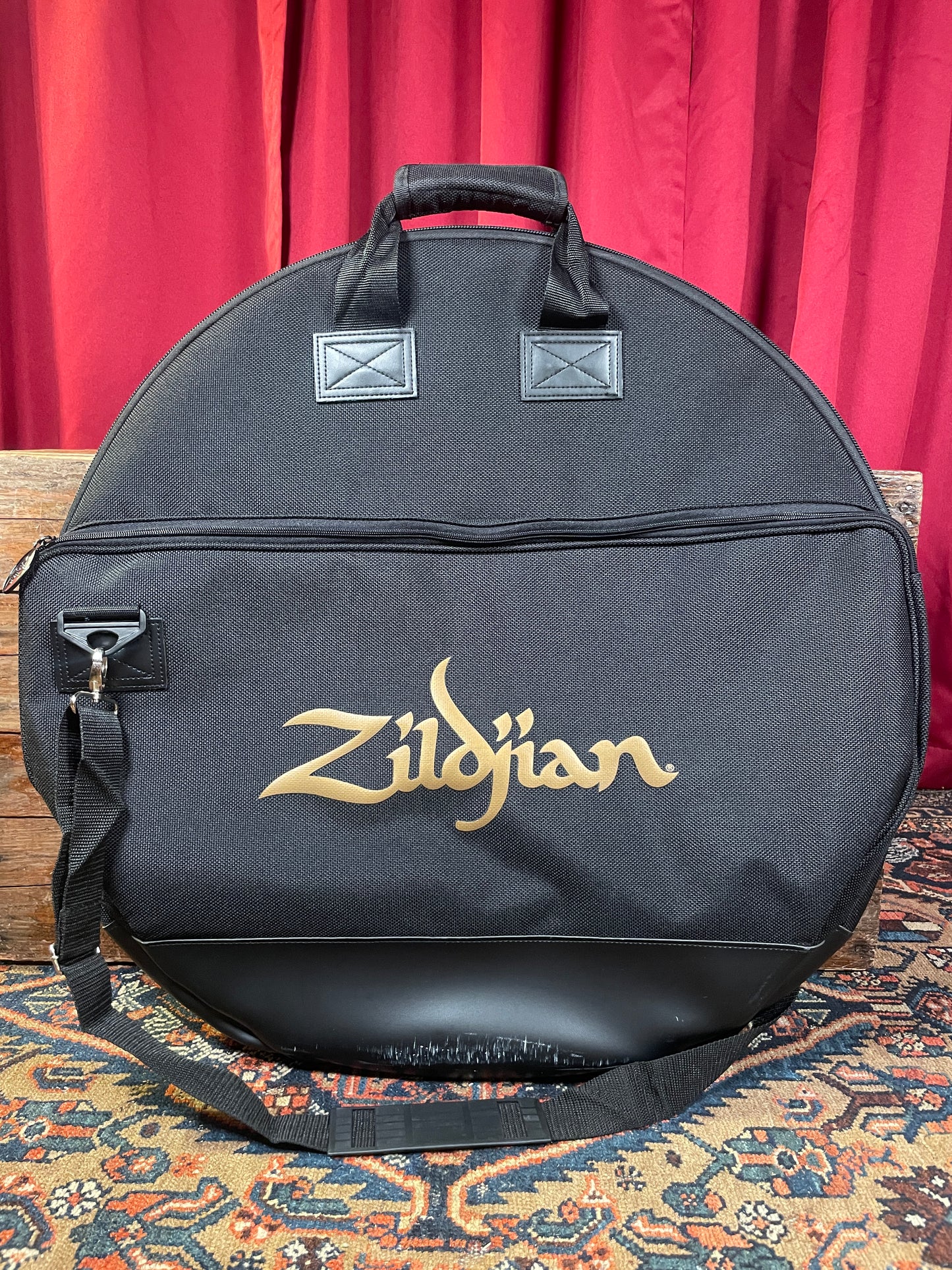 Zildjian 24" Super Cymbal Bag w/ Shoulder Strap P0738