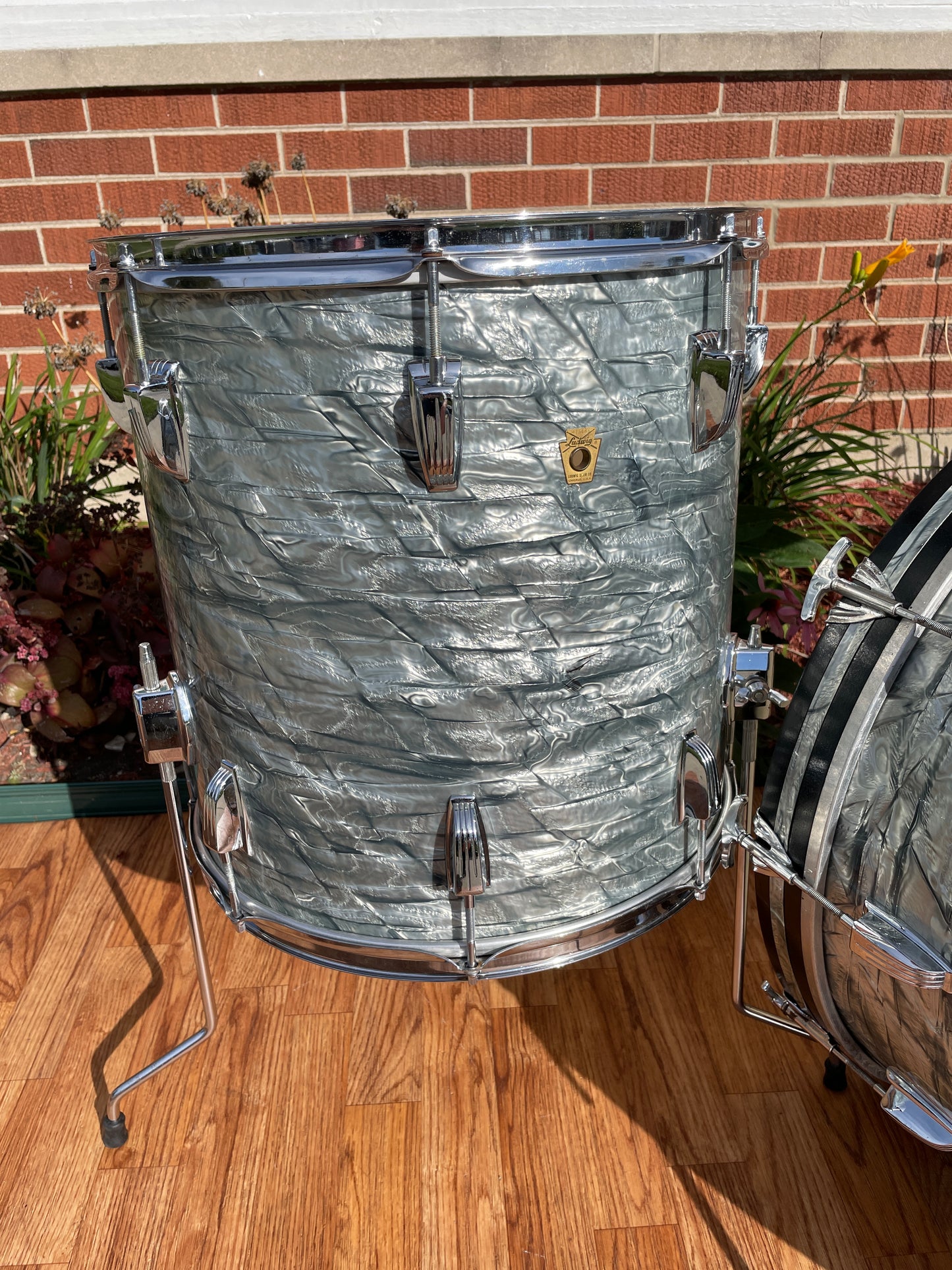 1967 Ludwig Super Classic Drum Set Sky Blue Pearl 22/13/16