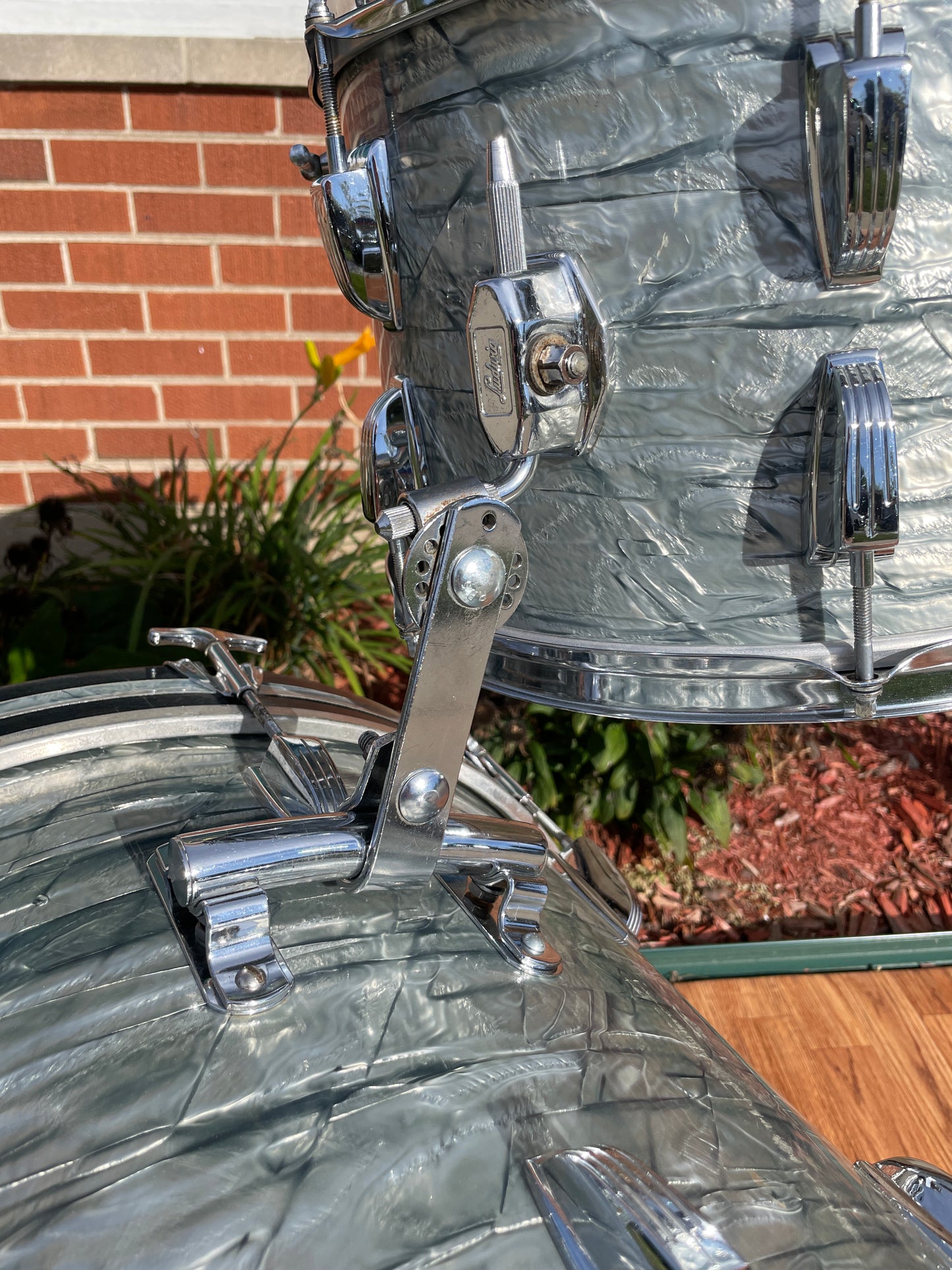 1967 Ludwig Super Classic Drum Set Sky Blue Pearl 22/13/16