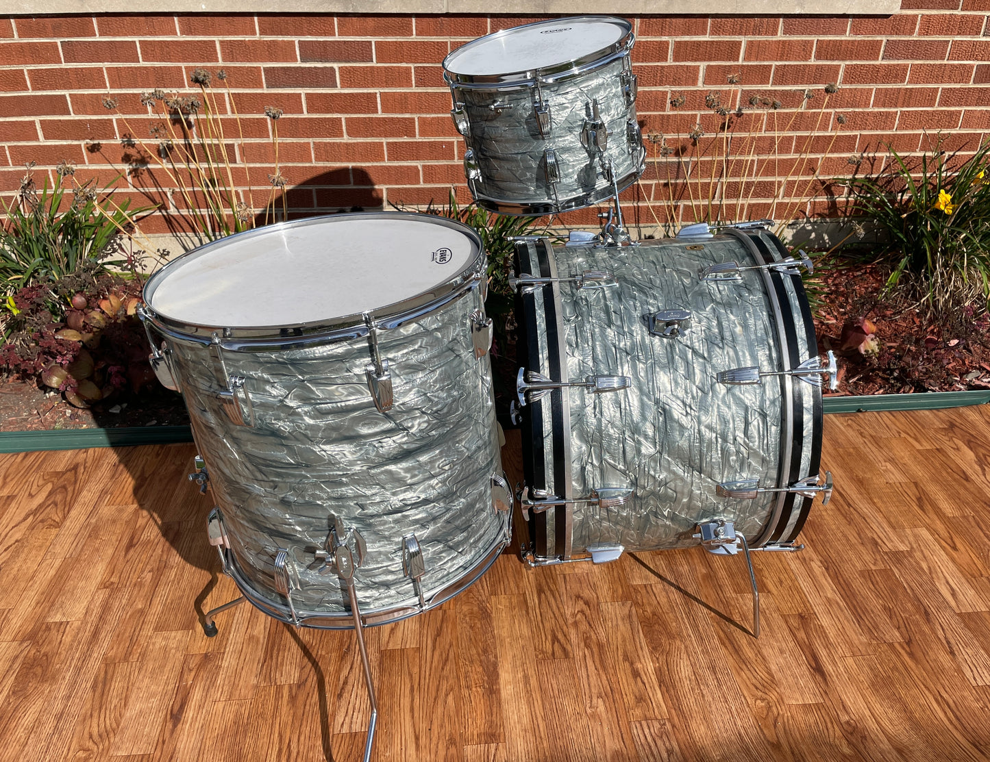 1967 Ludwig Super Classic Drum Set Sky Blue Pearl 22/13/16