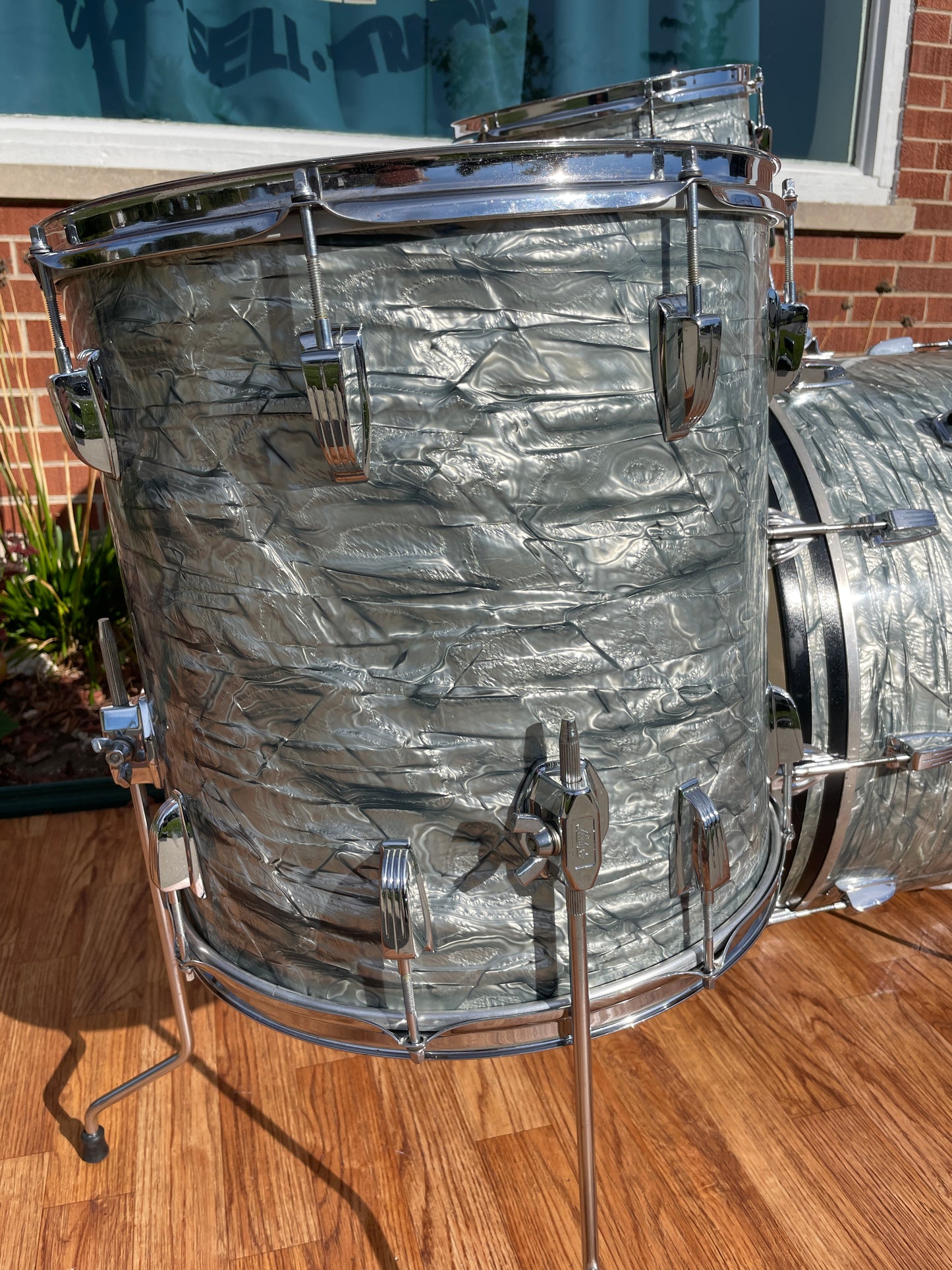 1967 Ludwig Super Classic Drum Set Sky Blue Pearl 22/13/16