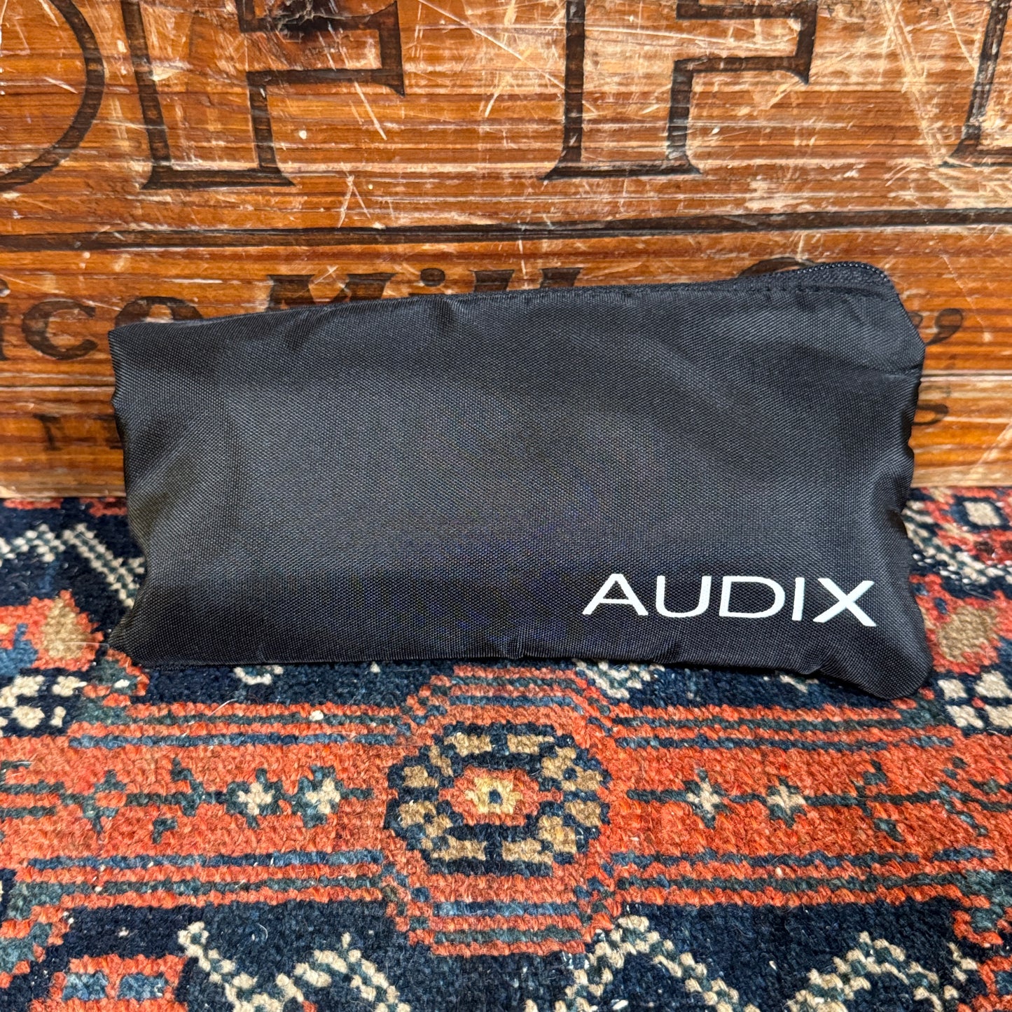 Audix OM-3xb Hypercardioid Dynamic Microphone w/ Bag