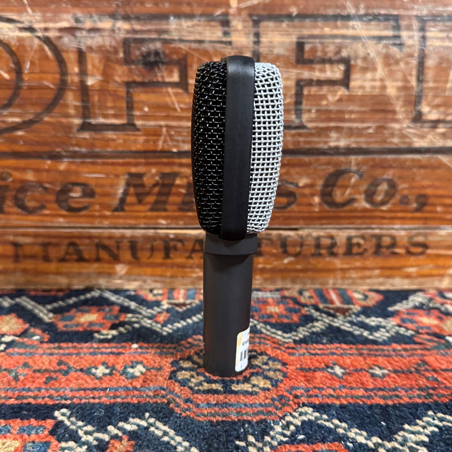 Sennheiser e609 Silver Supercardioid Dynamic Microphone